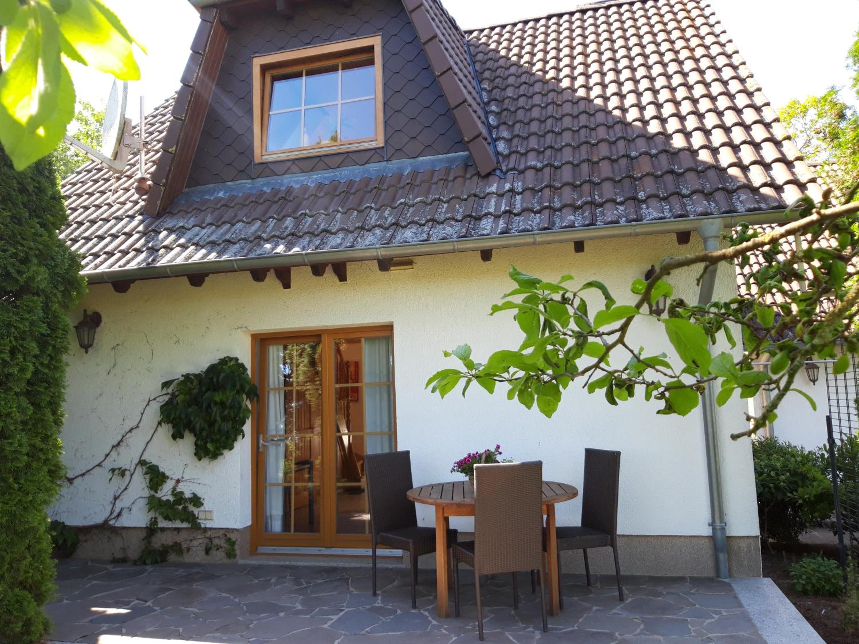Ein Bett im Kornfeld - Haus Weitblick - mit Innenpool view 5