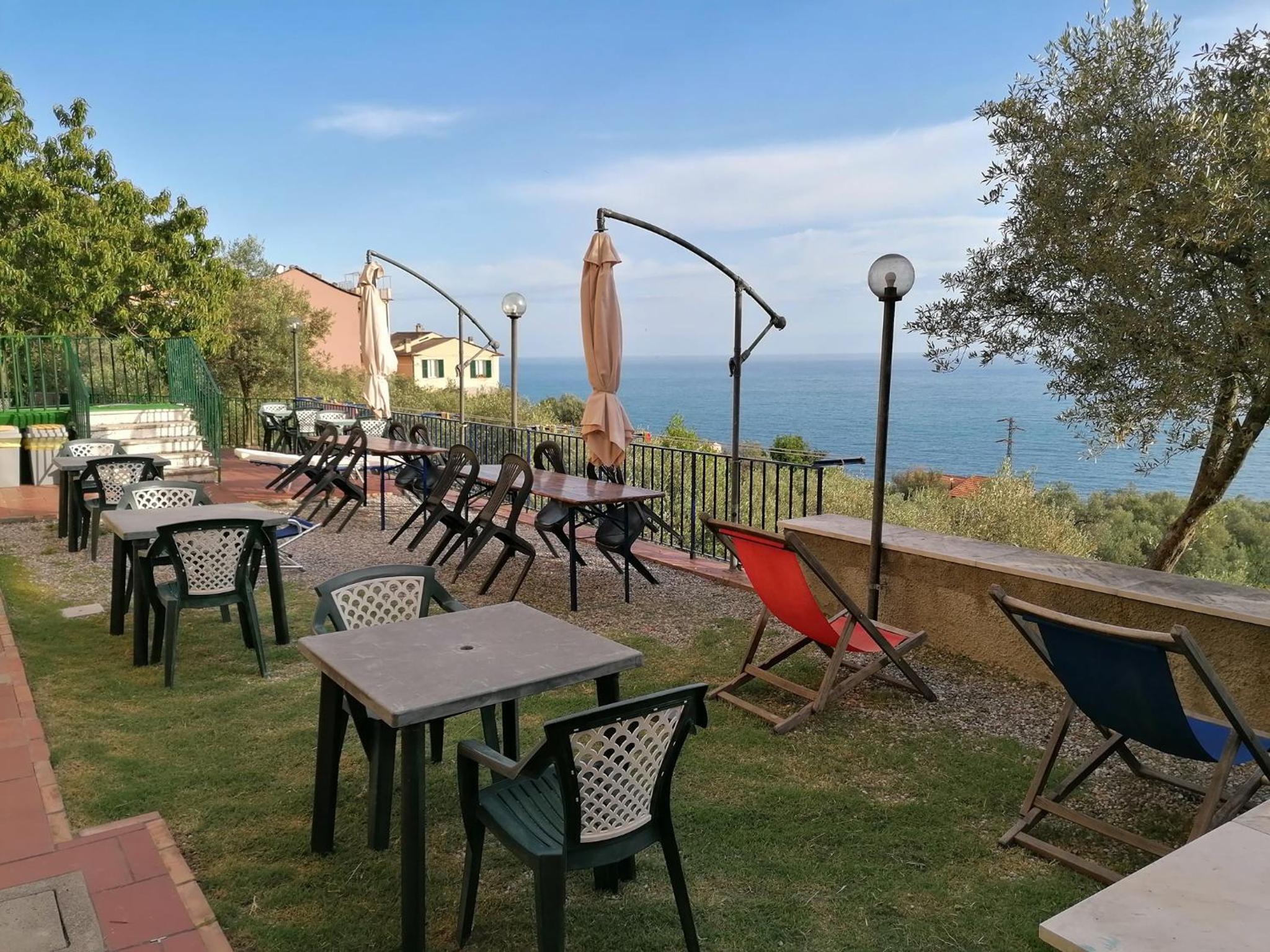 Perla del Levante Hostel