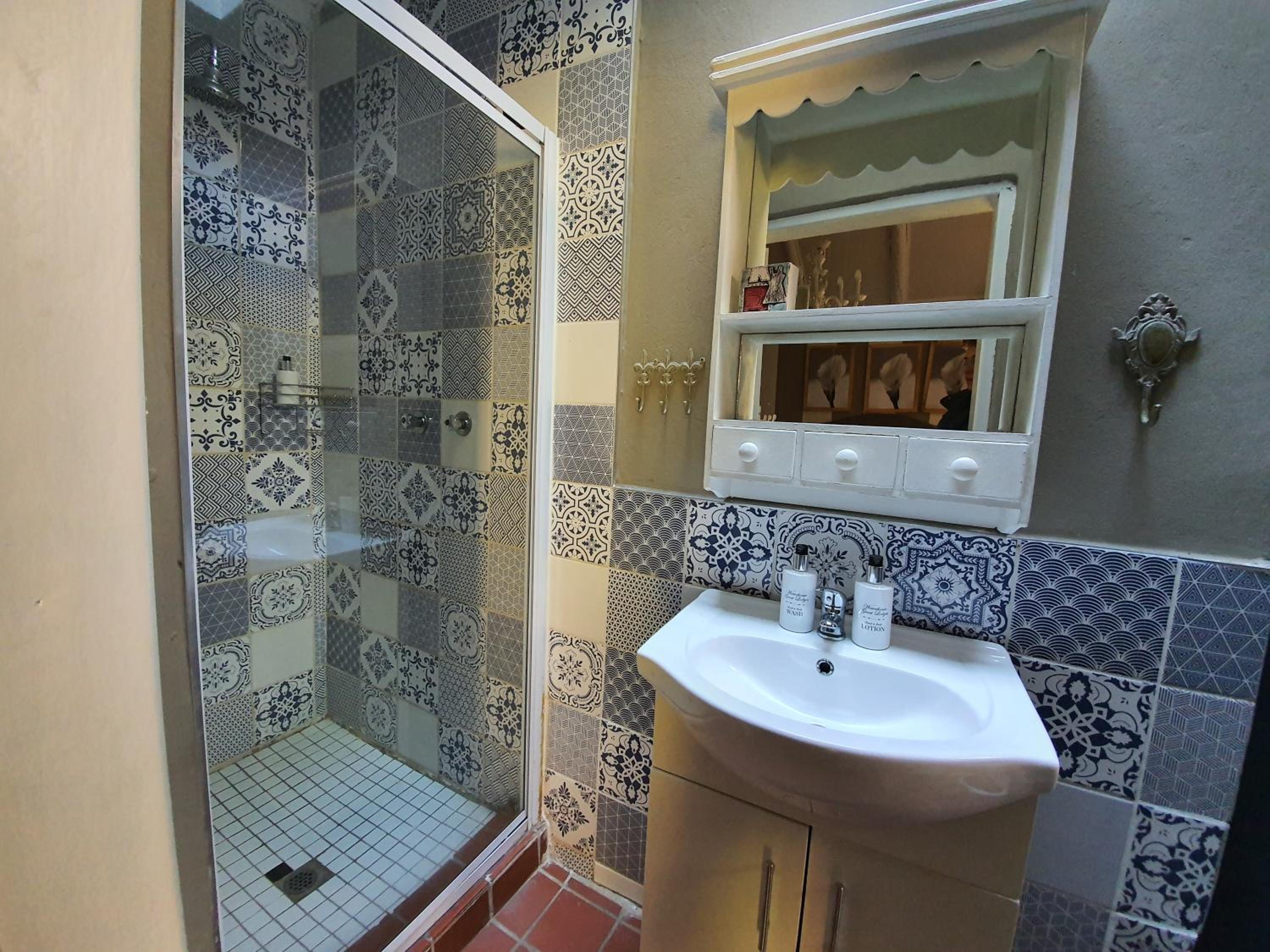 Waterhouse Guest Lodge - Indus Street — photo 43