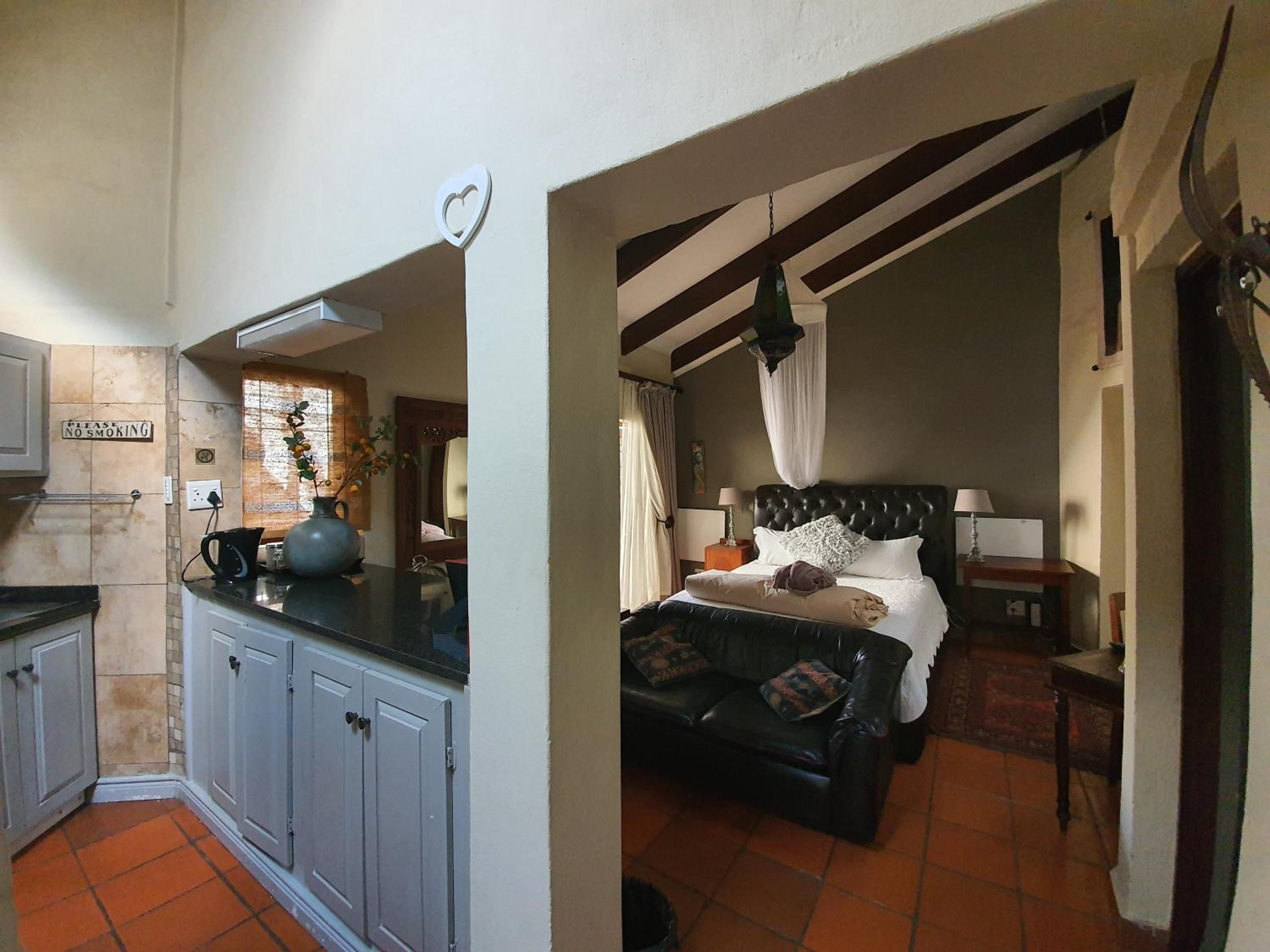 Waterhouse Guest Lodge - Indus Street