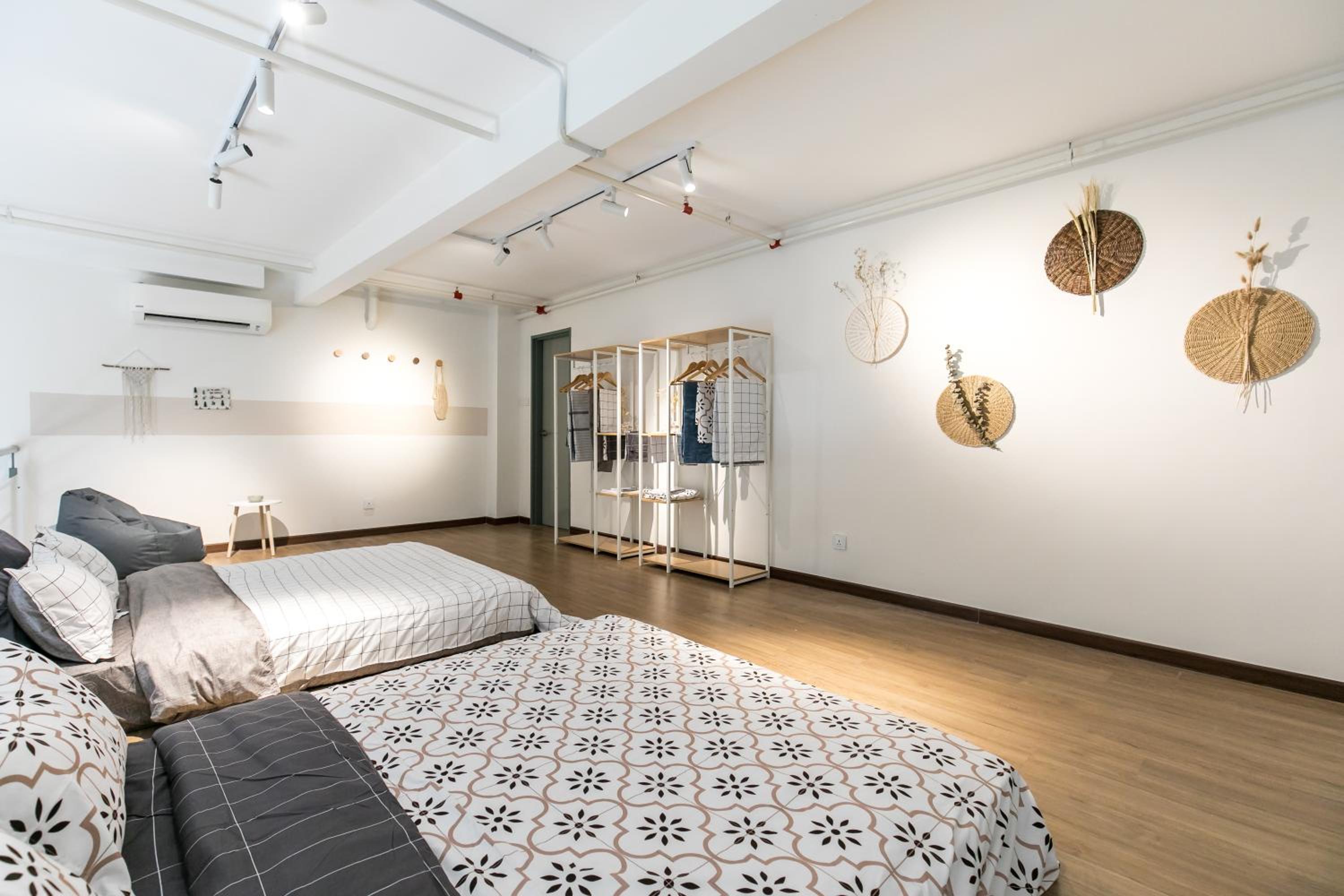 Pinnacle Duplex@6Pax-5m Walk to Paradigm Mall+WIFI photo 3