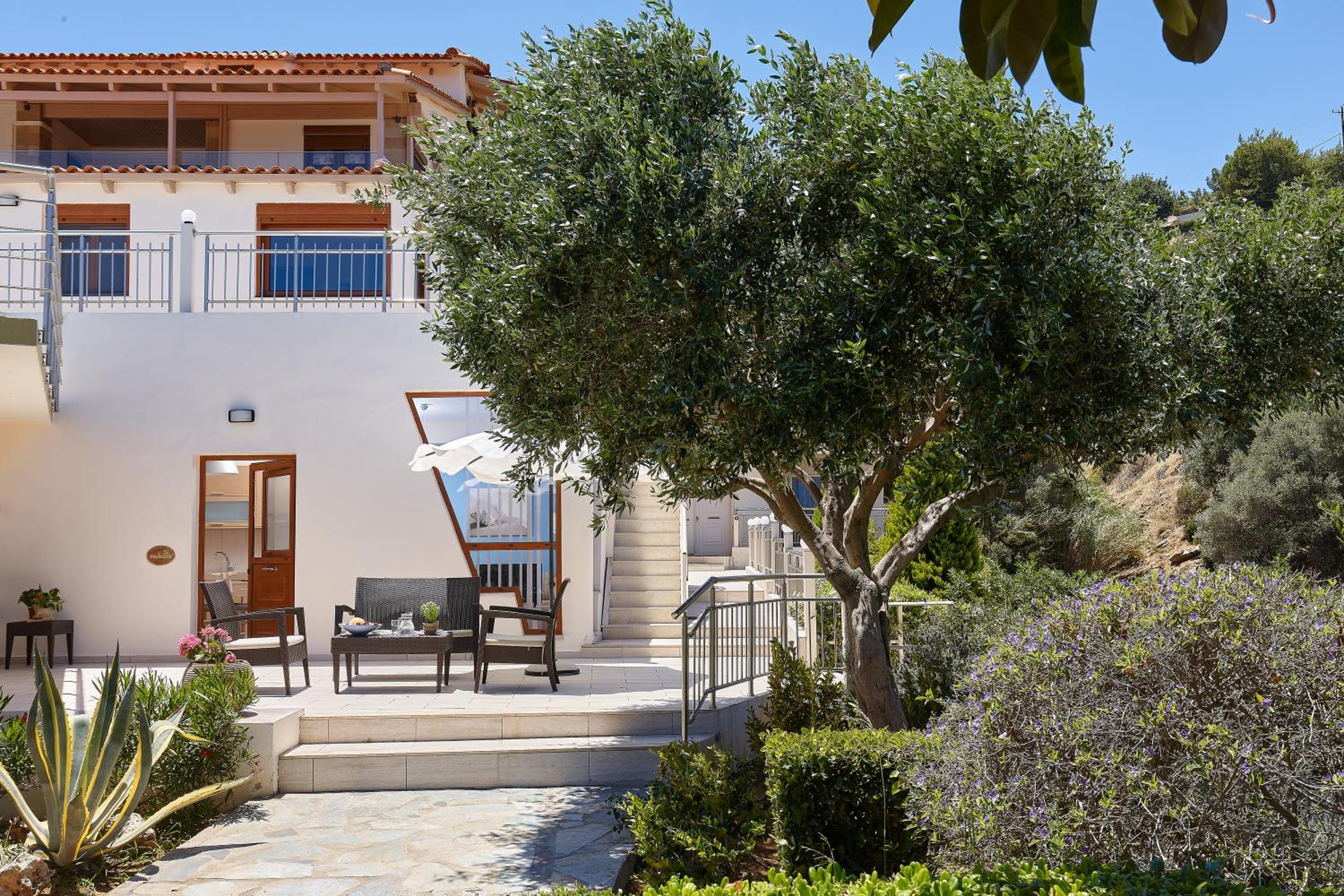 OZEA Elevated Living -formerly Keramos villa and apartments-