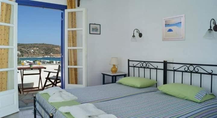 Theasis Sifnos Apartments