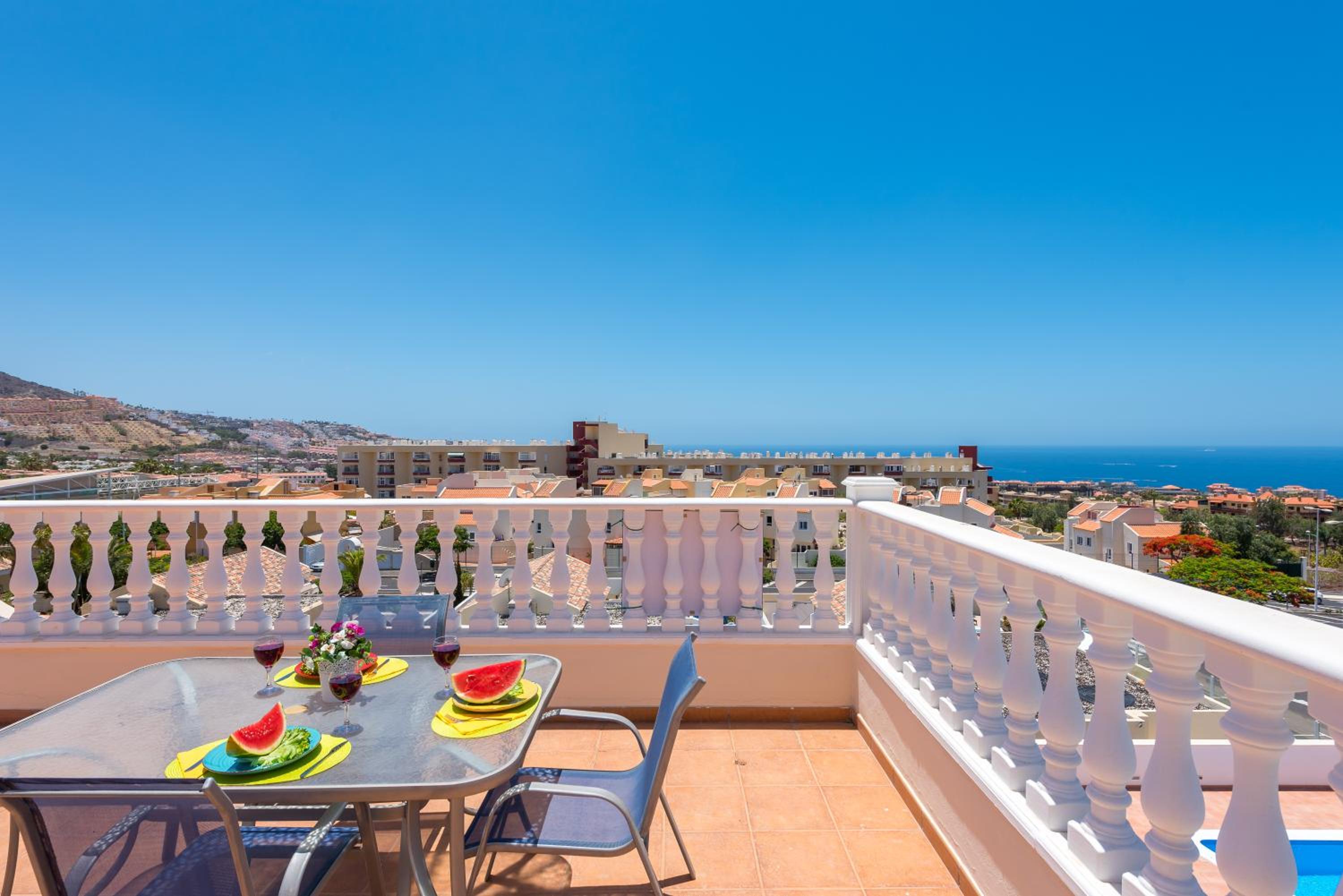 Beautiful VILLA Sahara, BBQ view 4