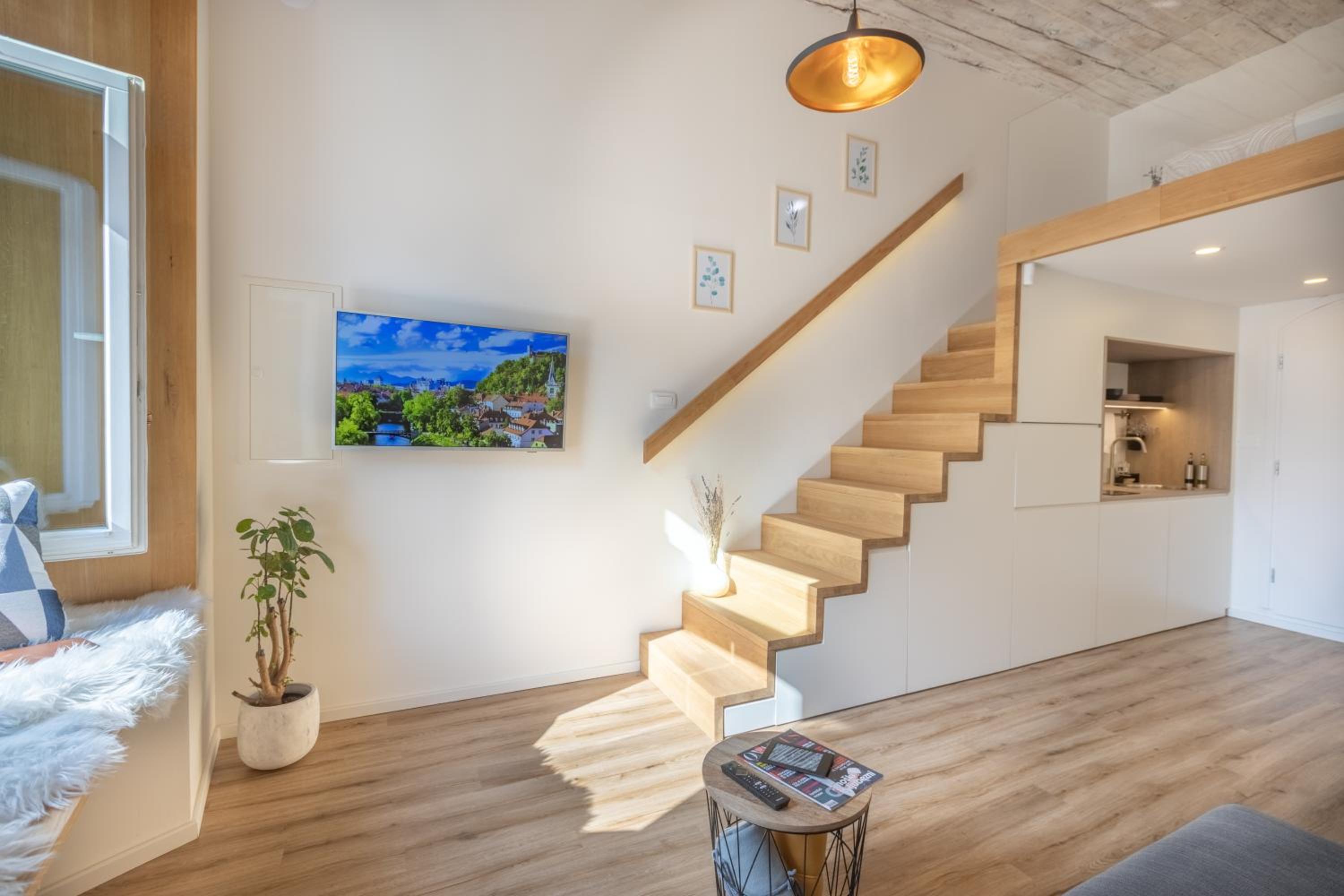 Old Quarter Residence view 4