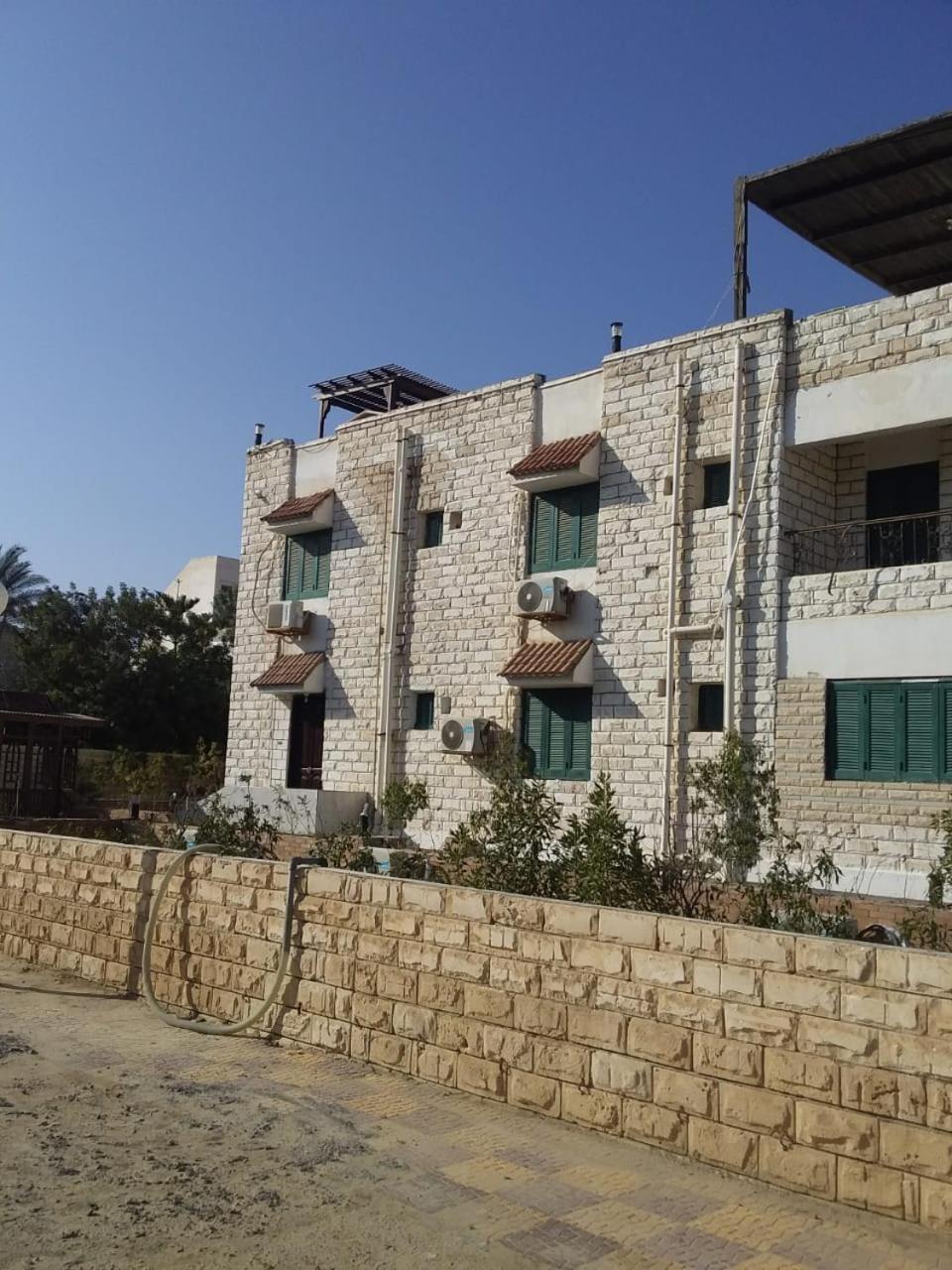 AL saha2 Basement Chalets villa114 Green Beach view 3