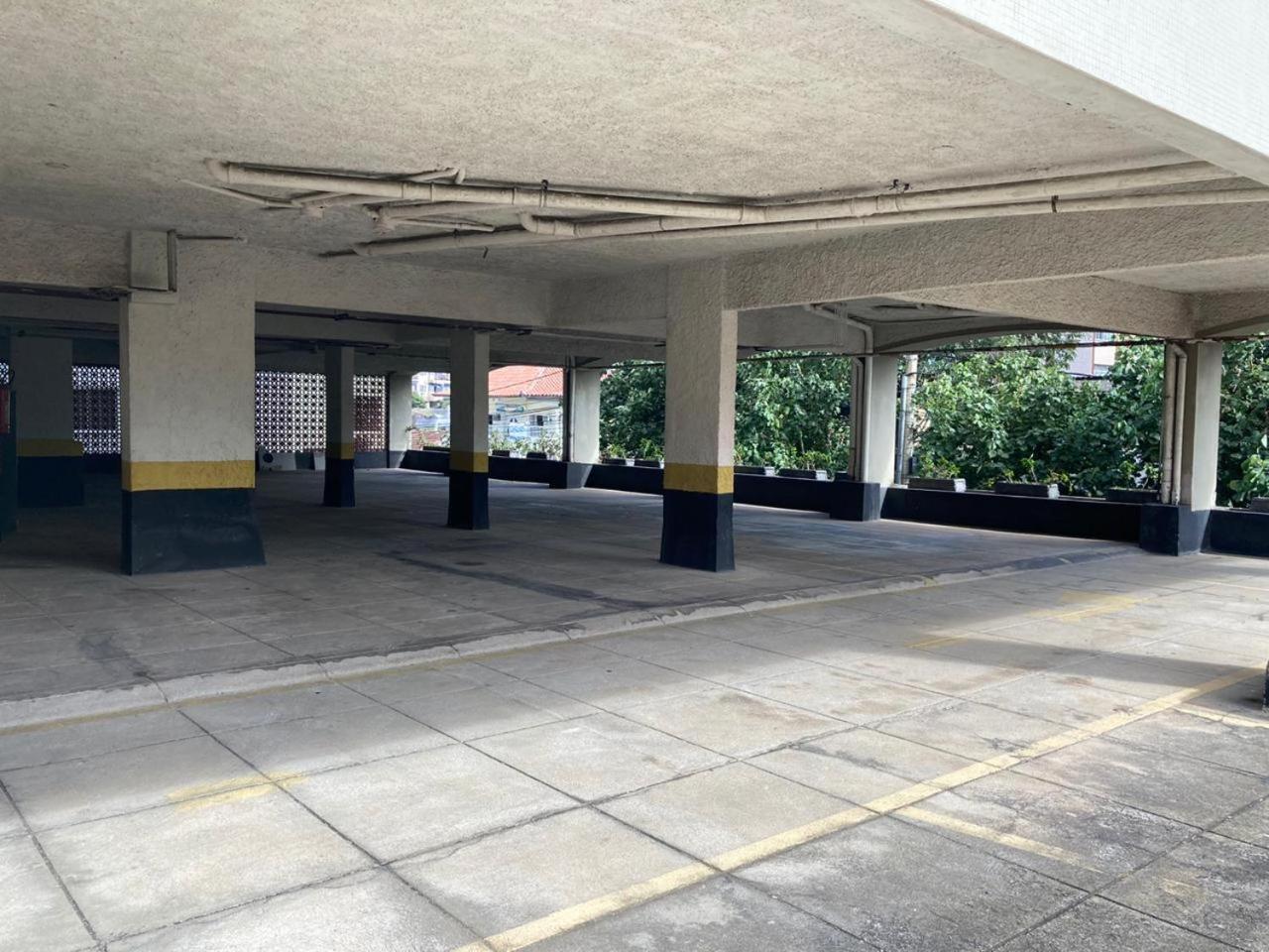 Joneson aluga QUITINETE próximo a Praia do Forte até 4 pessoas