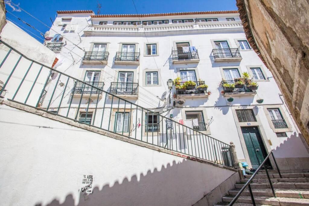 Amazing river view in historical Lisbon view 2
