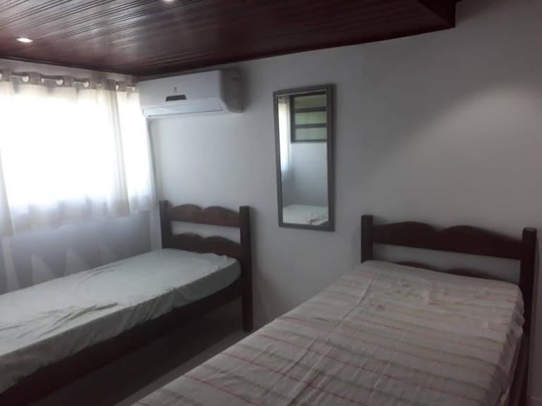 Pero Casa Triplex em condominio