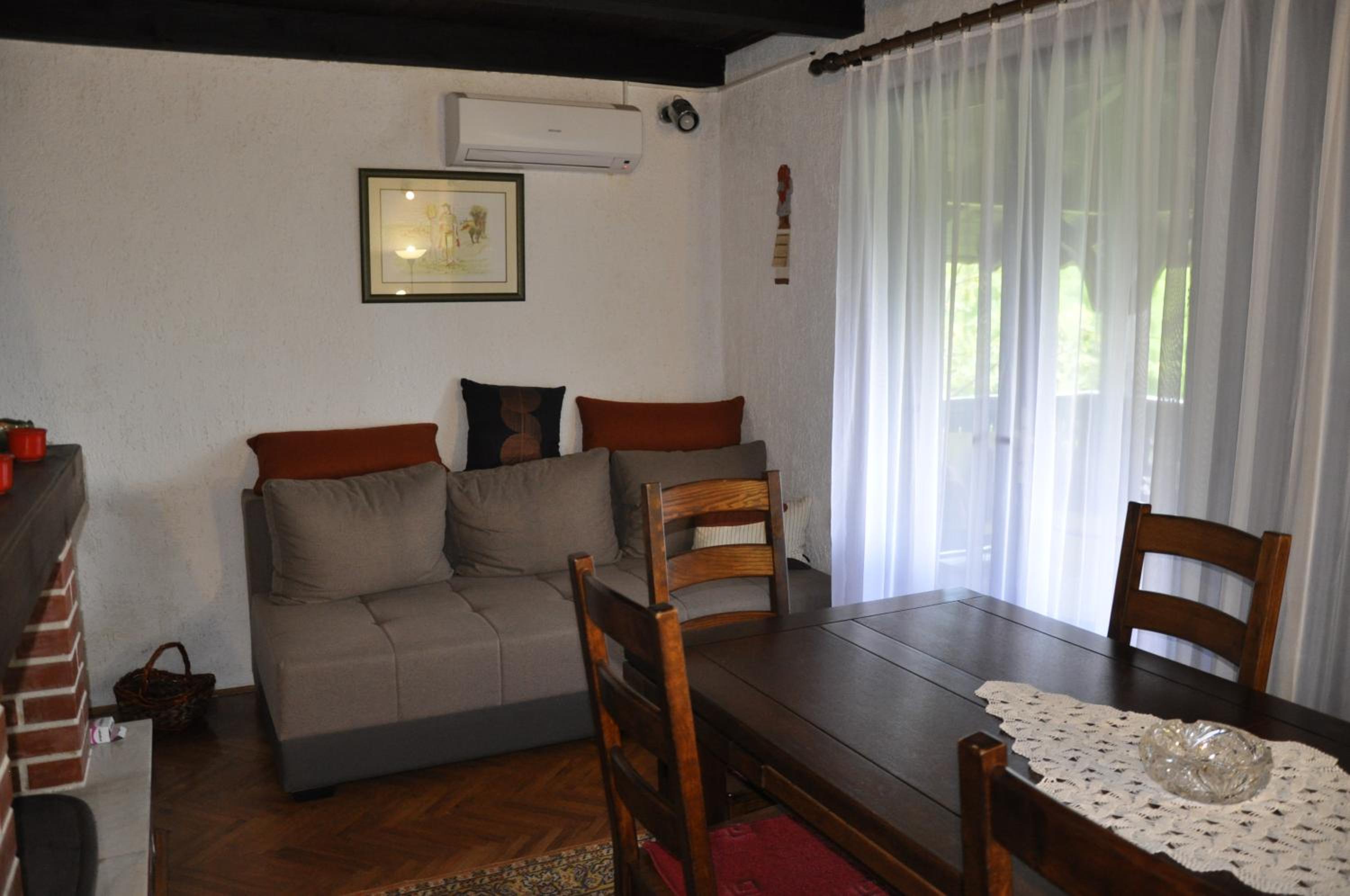 kuća za odmor Krašić view 2