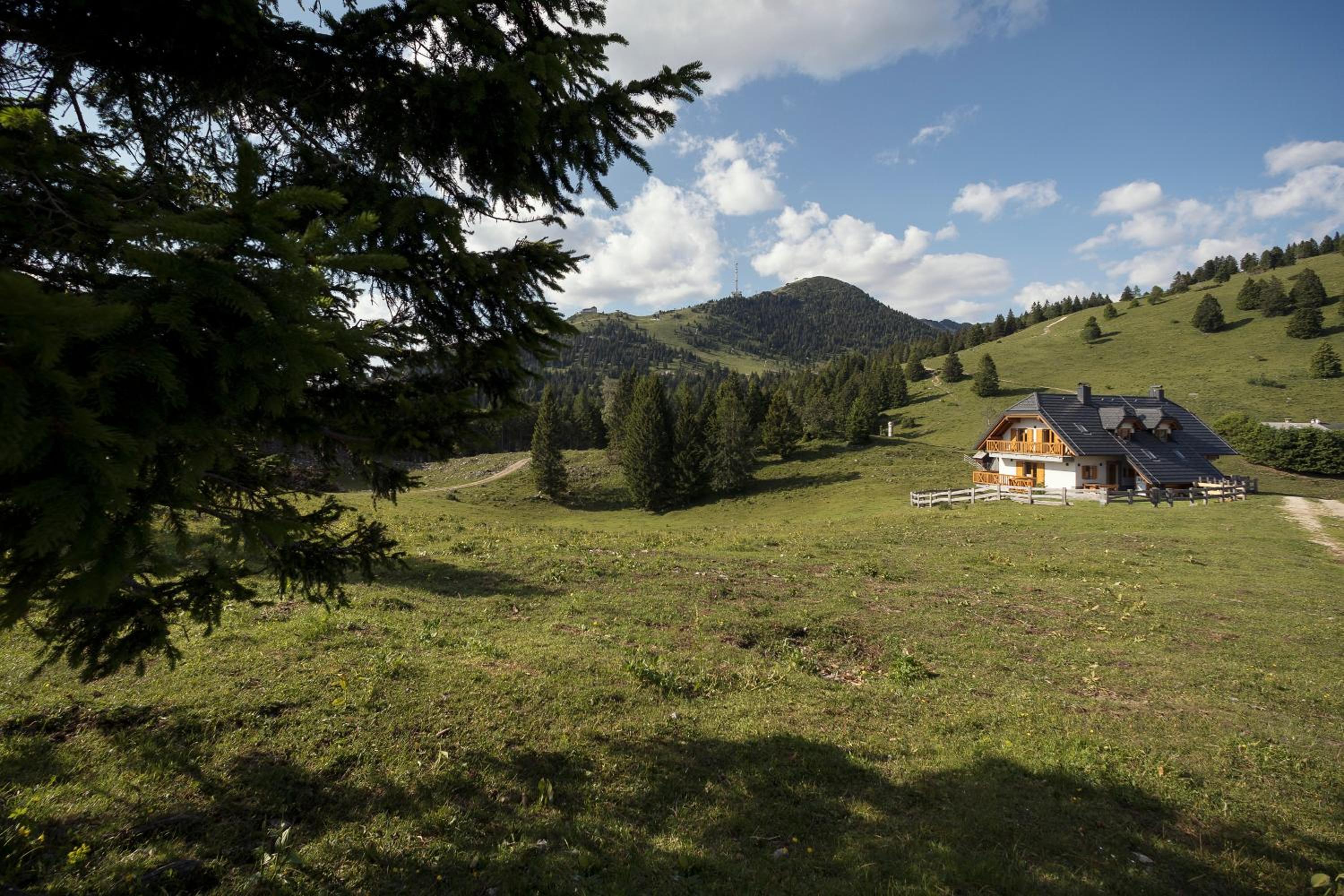 Apartment Jezerca - Krvavec view 5