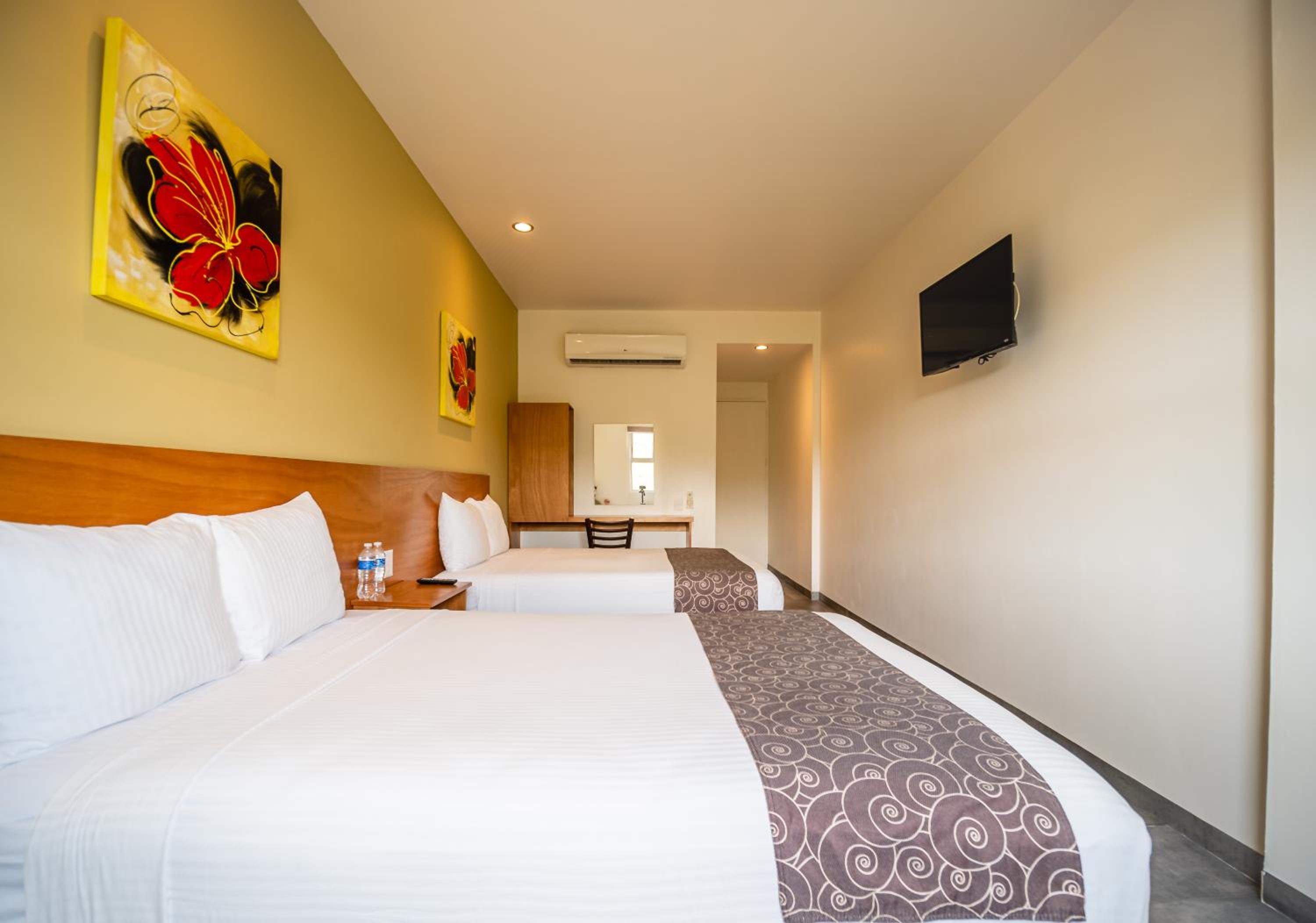 AM Hotel y Plaza - Property Image 26