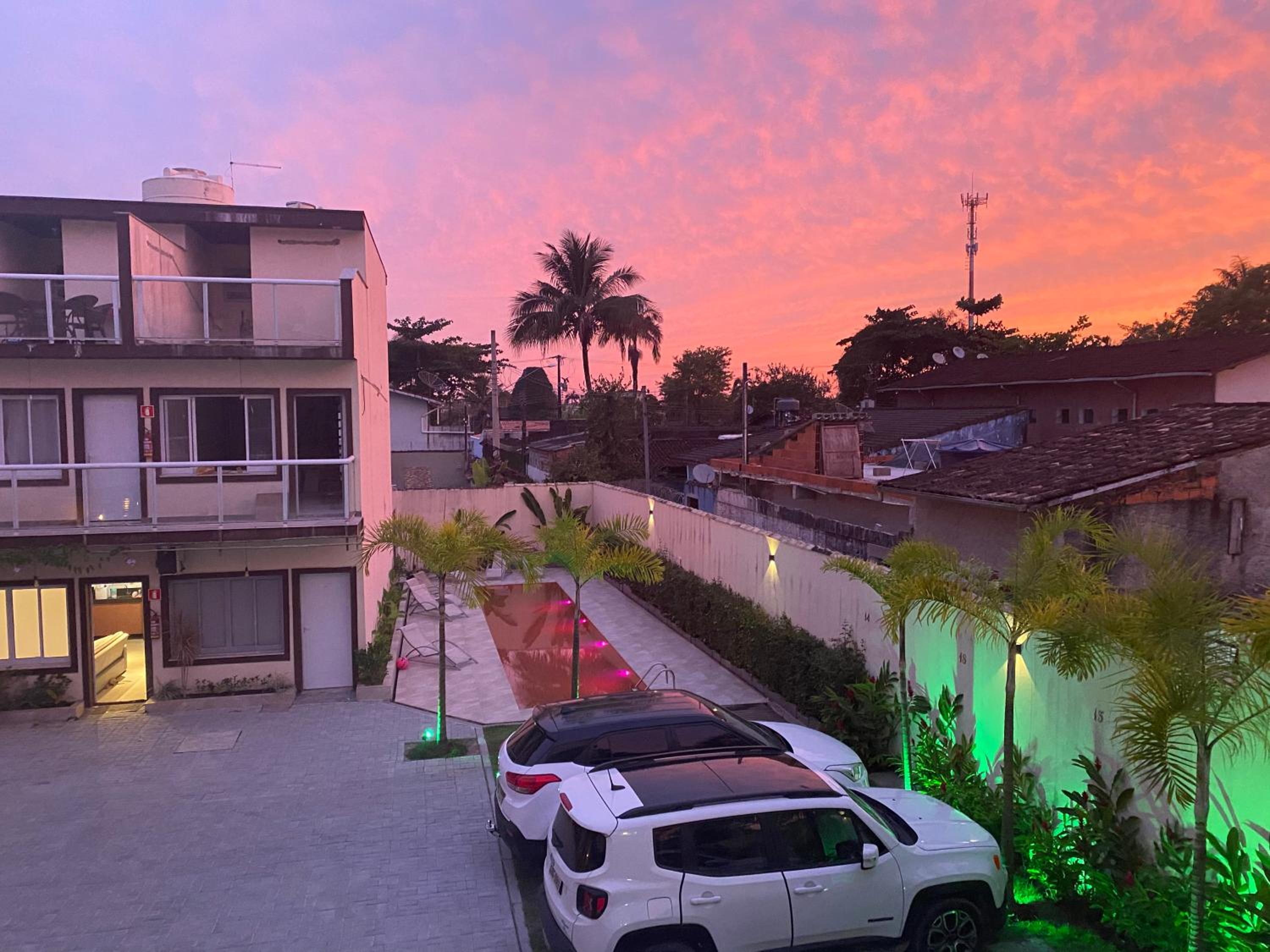 Casa de boneca em Condomínio - Juquehy