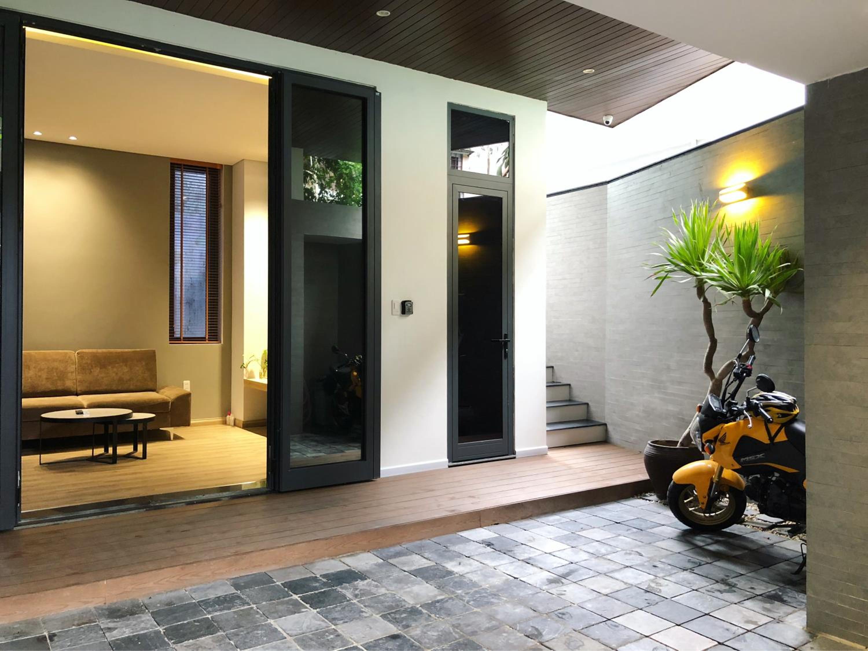 Khe Suites Le Lai Apartment - Self Check-in with Lockbox view 2