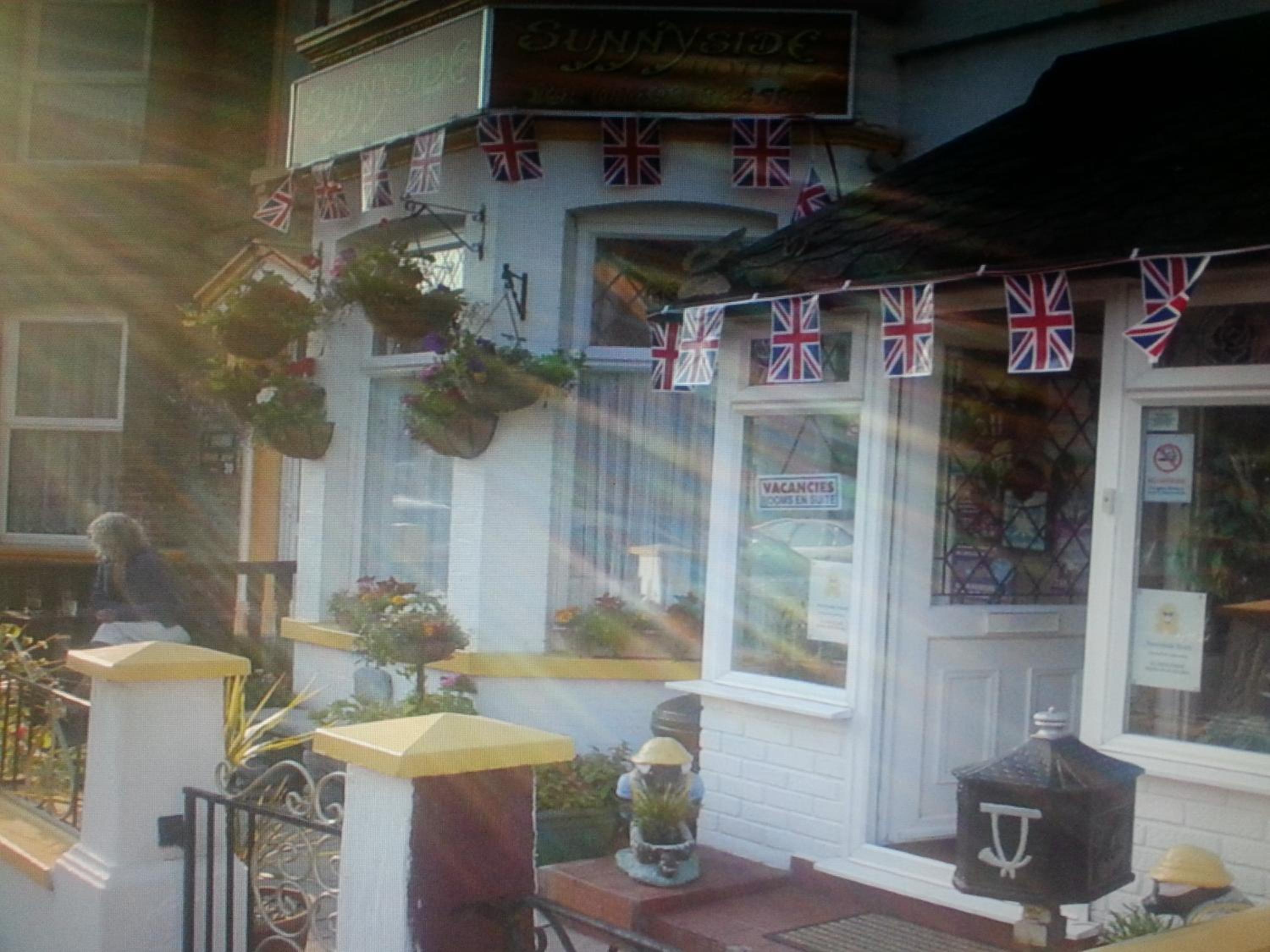 Sunnyside Hotel