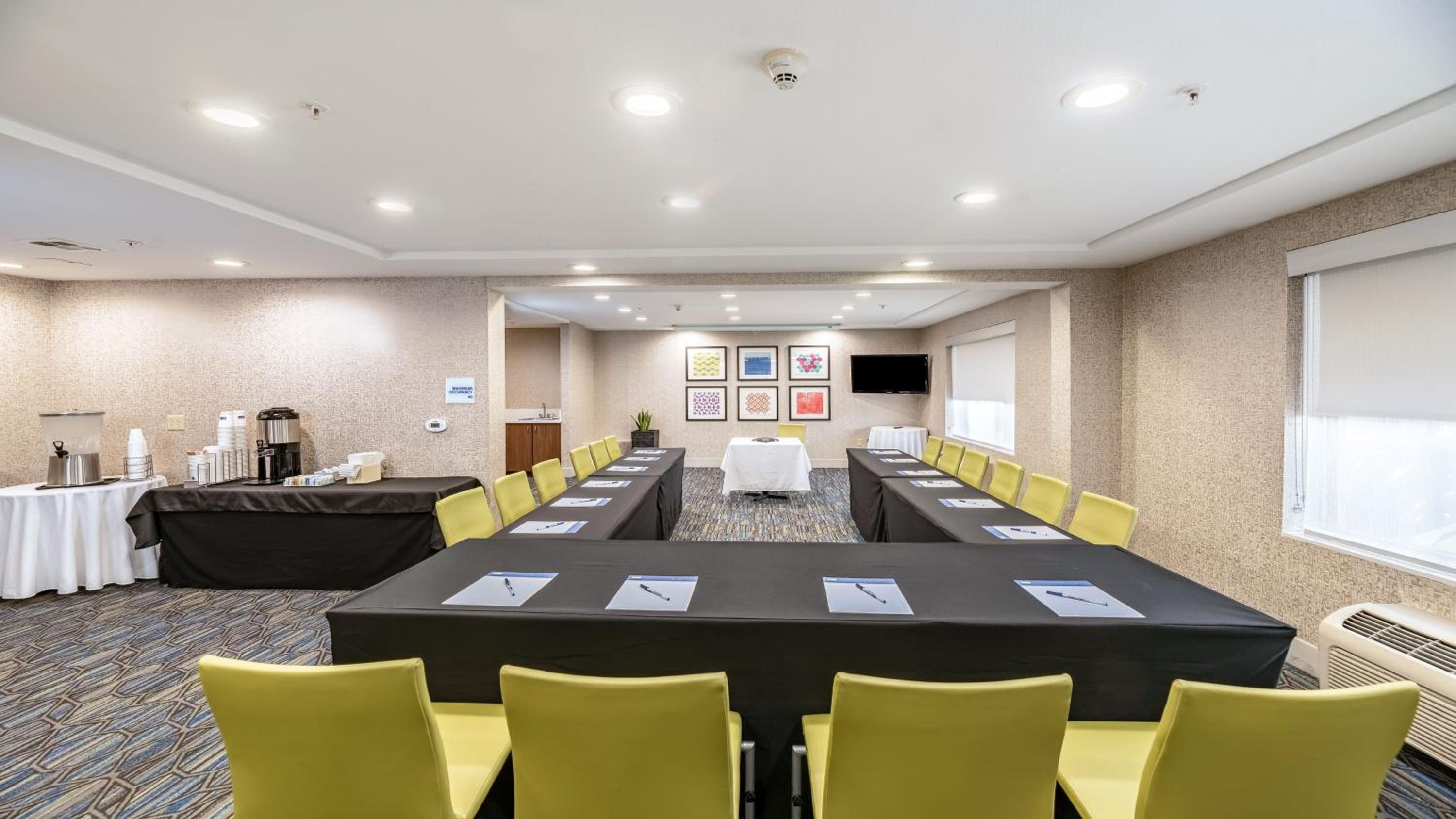 Holiday Inn Express Fremont - Milpitas Central, an IHG Hotel - Property Image 23