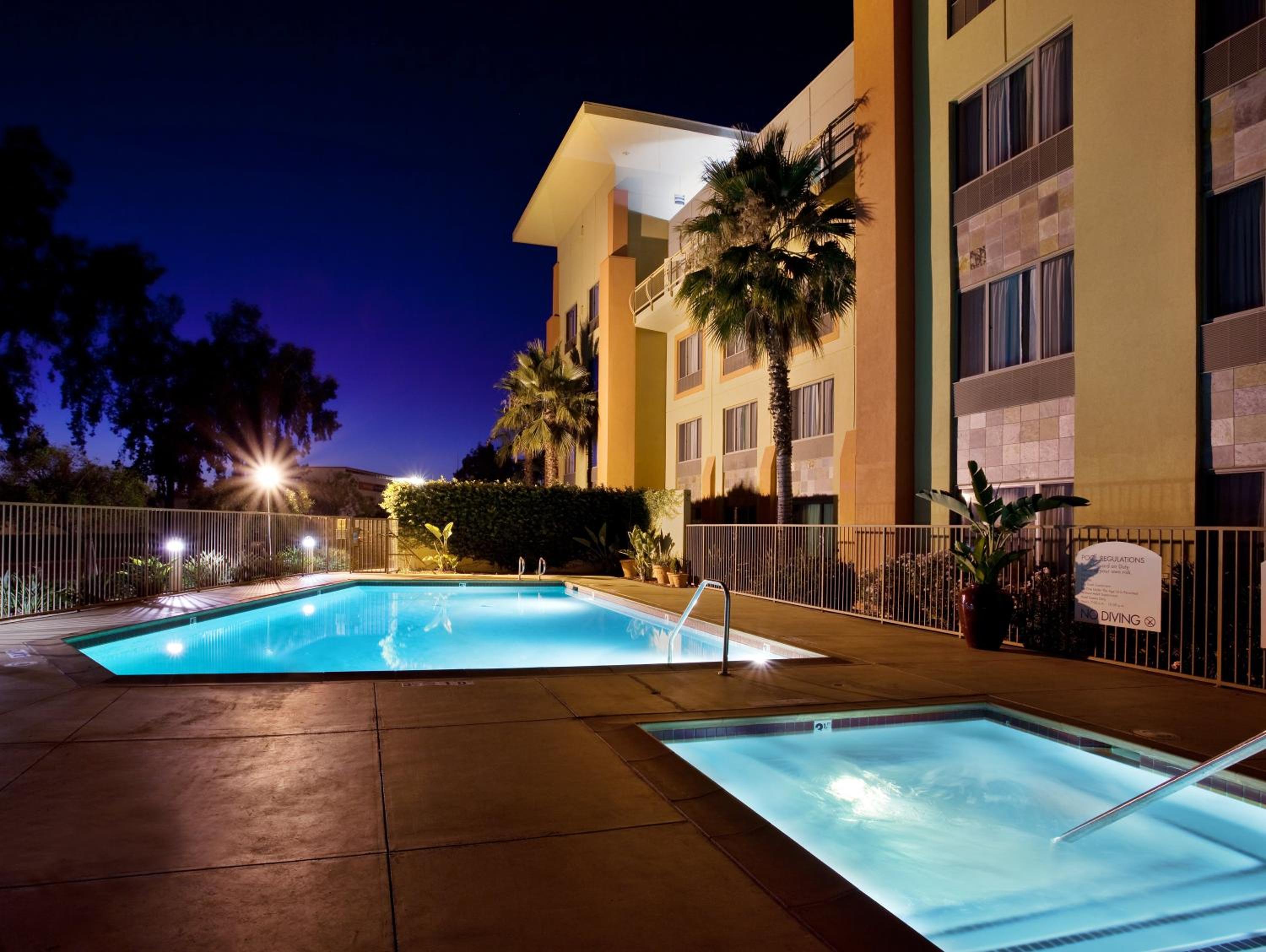Holiday Inn Express Fremont - Milpitas Central, an IHG Hotel - Property Image 96