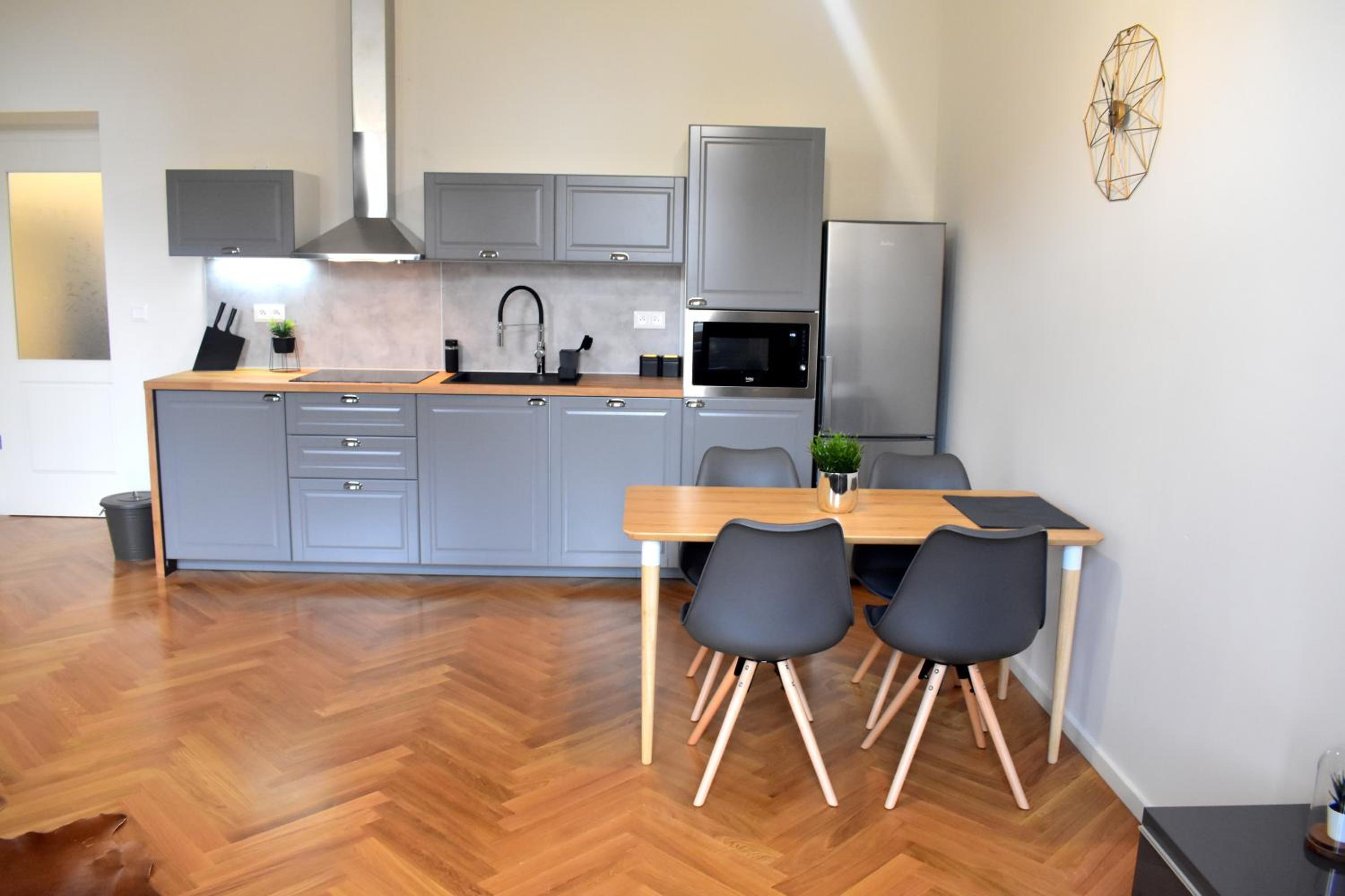 Luxury holiday homes IP Pavlova