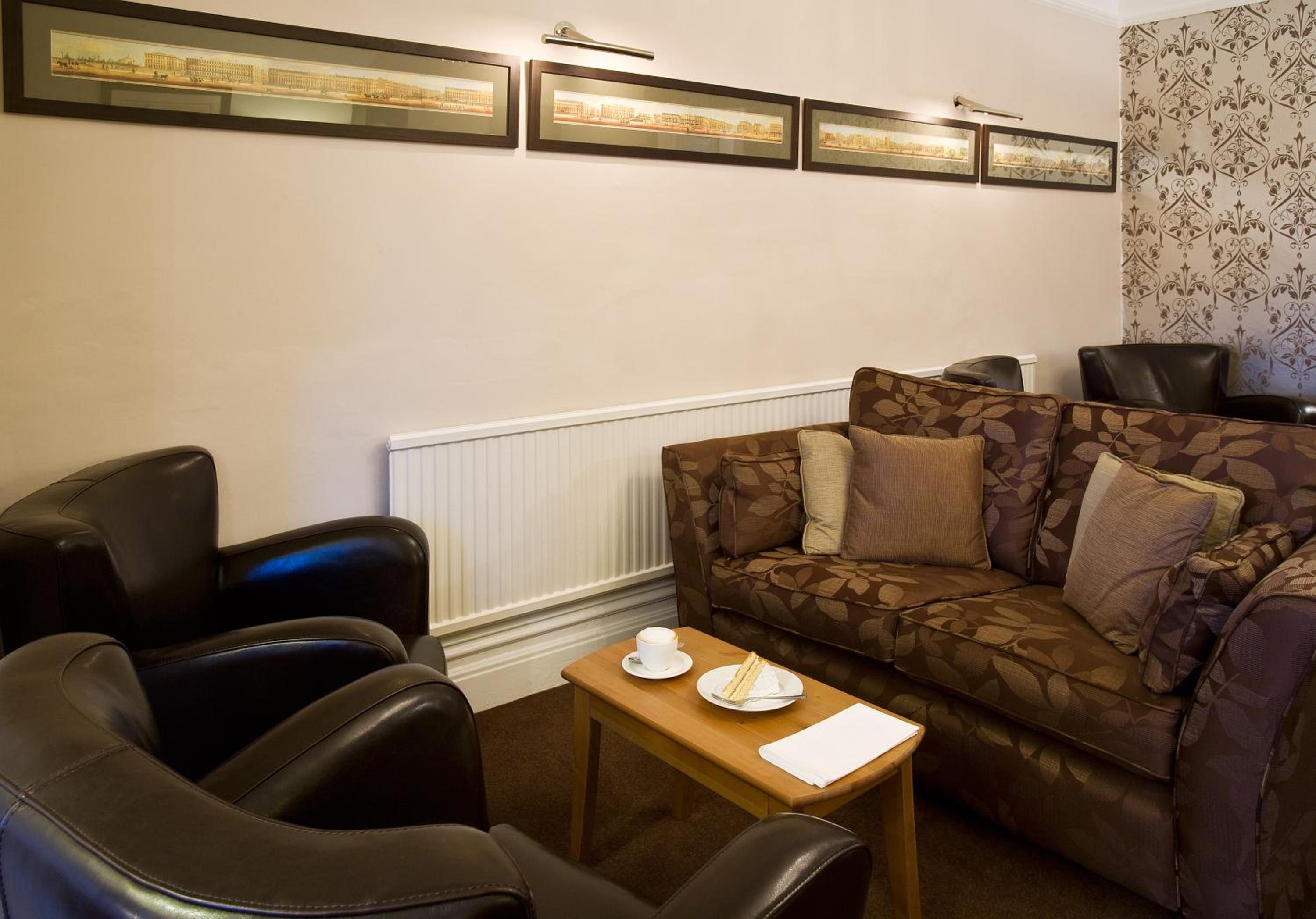 The Hideaway At Windermere (Adults only)