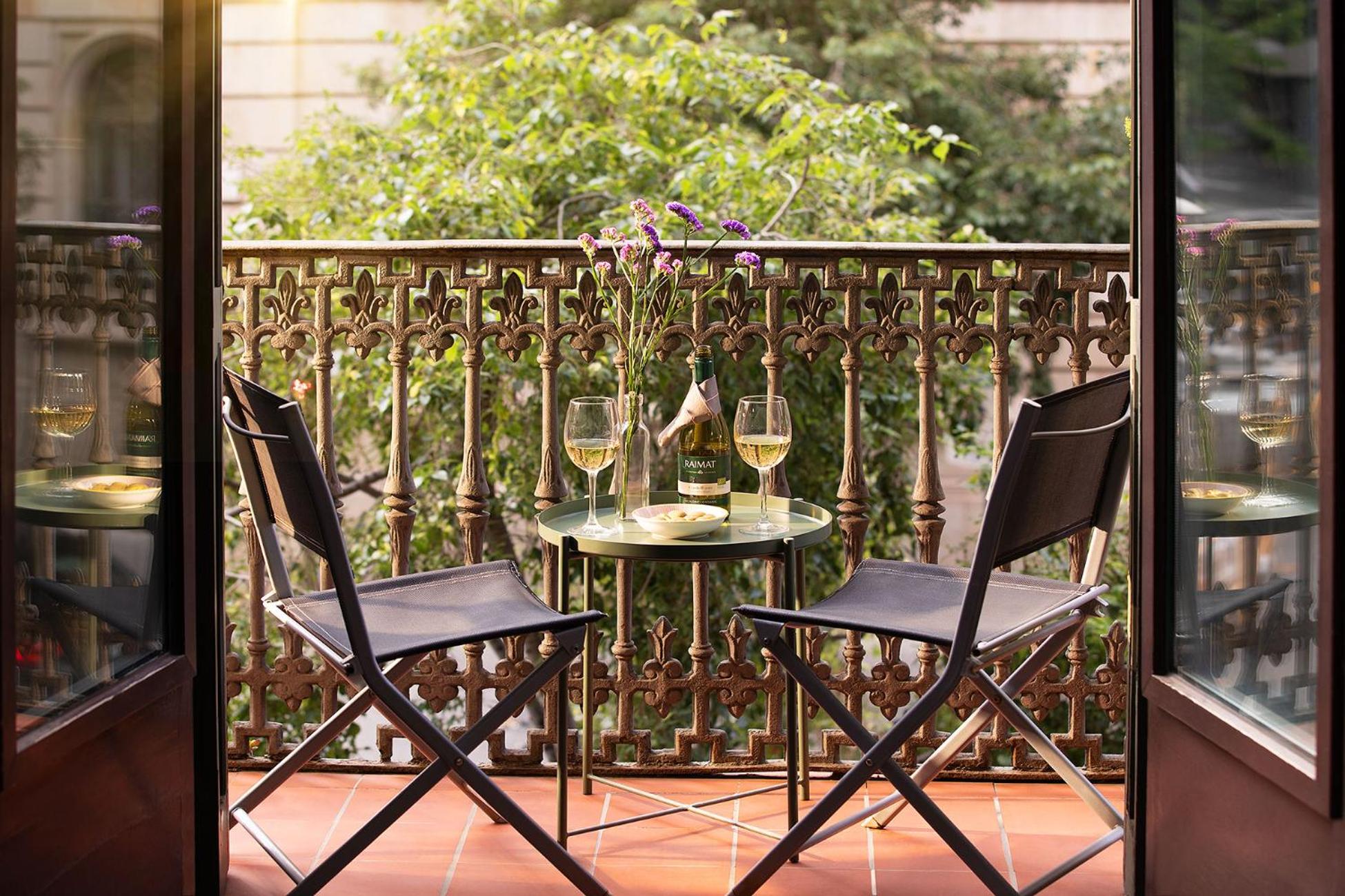 balance & terrace