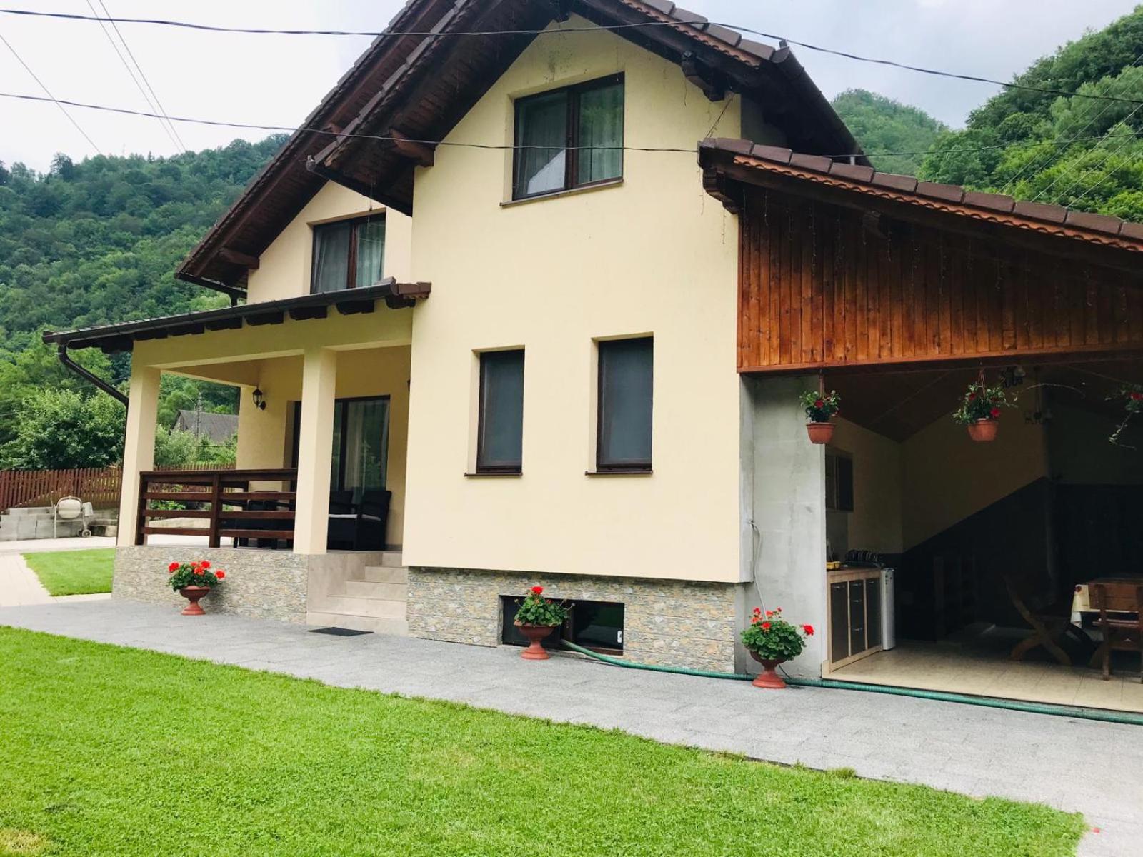 Casa de vacanta Dana