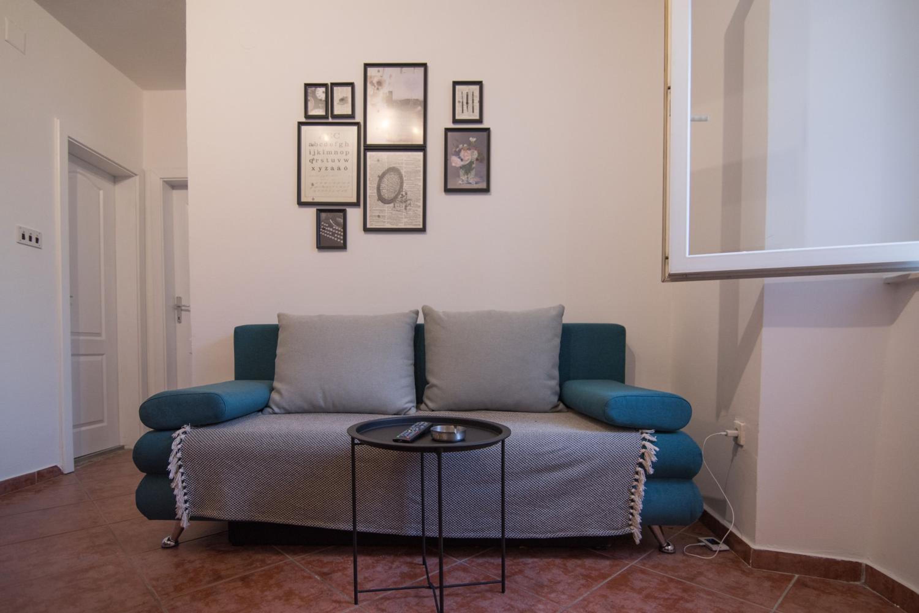 Apartmani Stones Sutivan I view 3