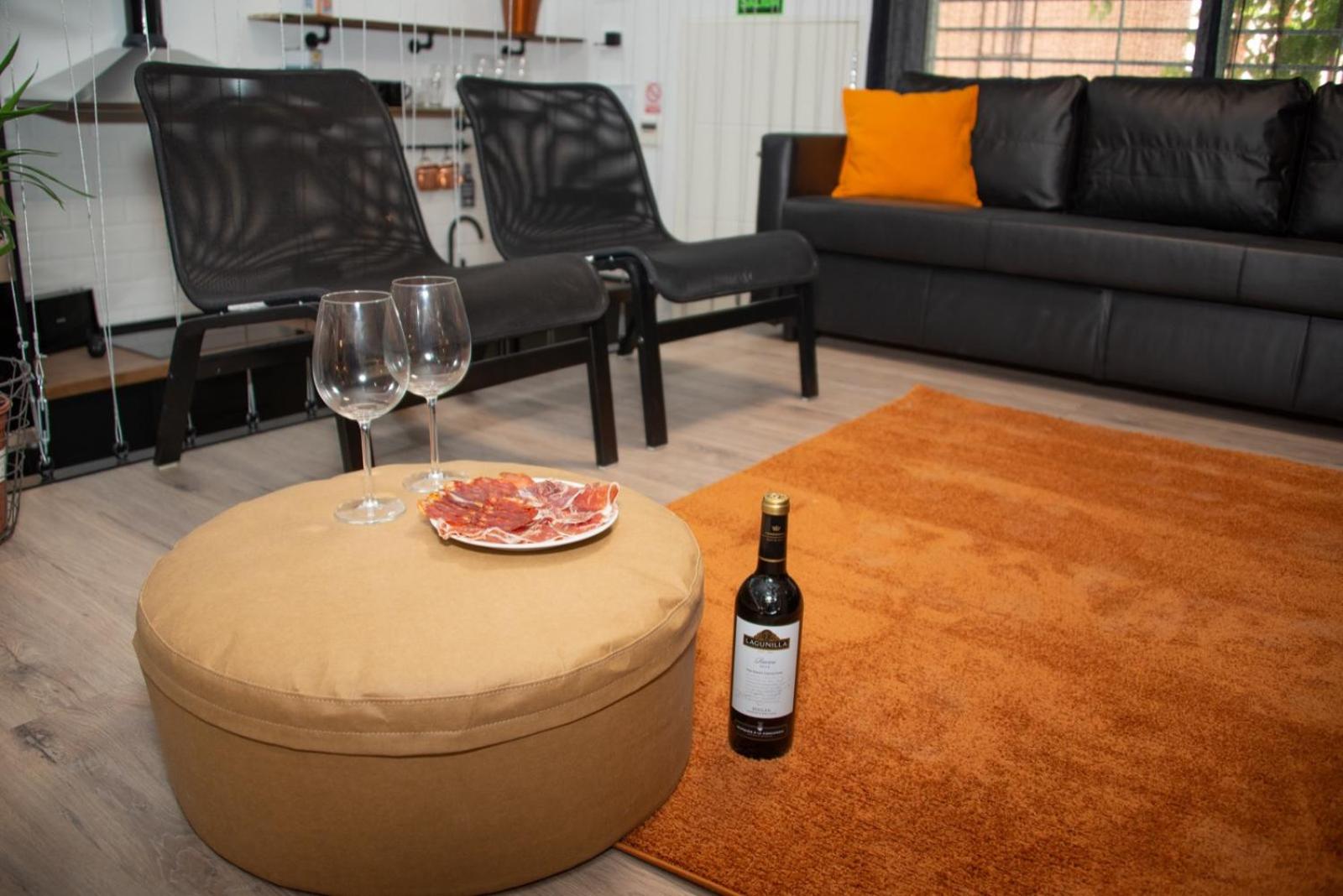 lounge