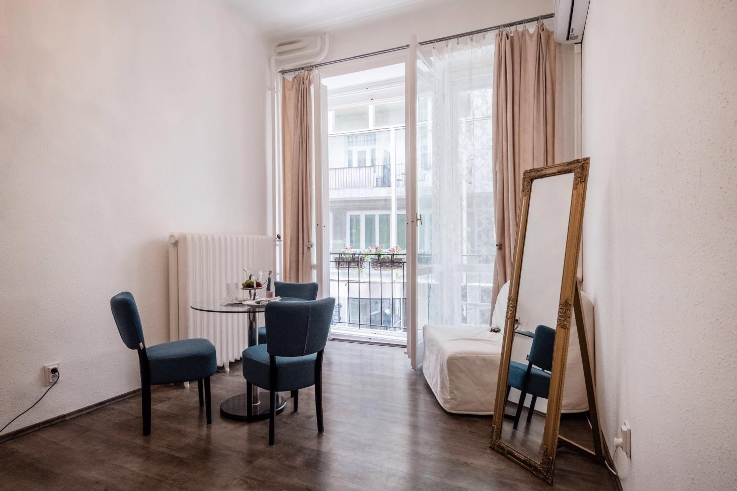 Hungaricum Budapest view 5