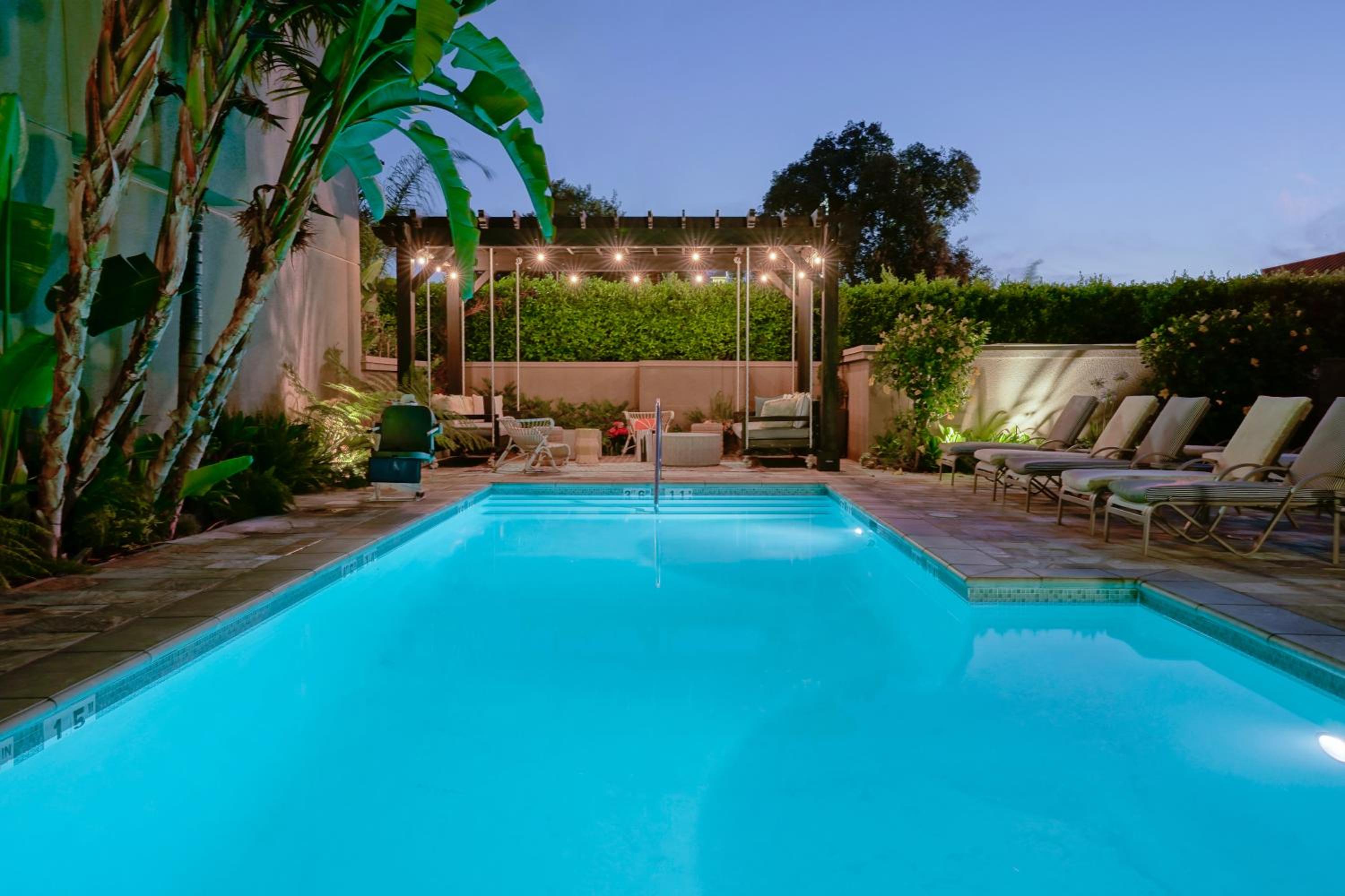 Burbank Vacations - Hotel Amarano Burbank-Hollywood - Property Image 6