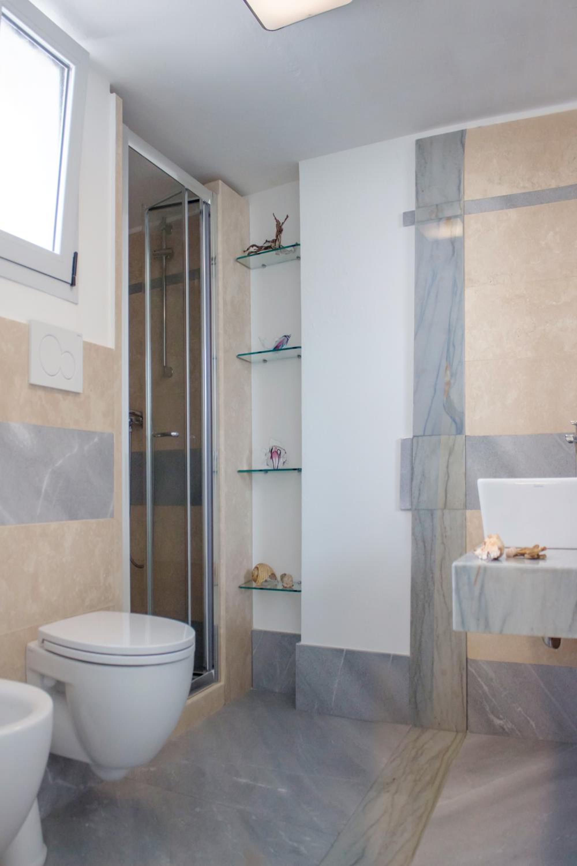 La Maison Blue a 100 mt dal mare - holiday2pet,com -