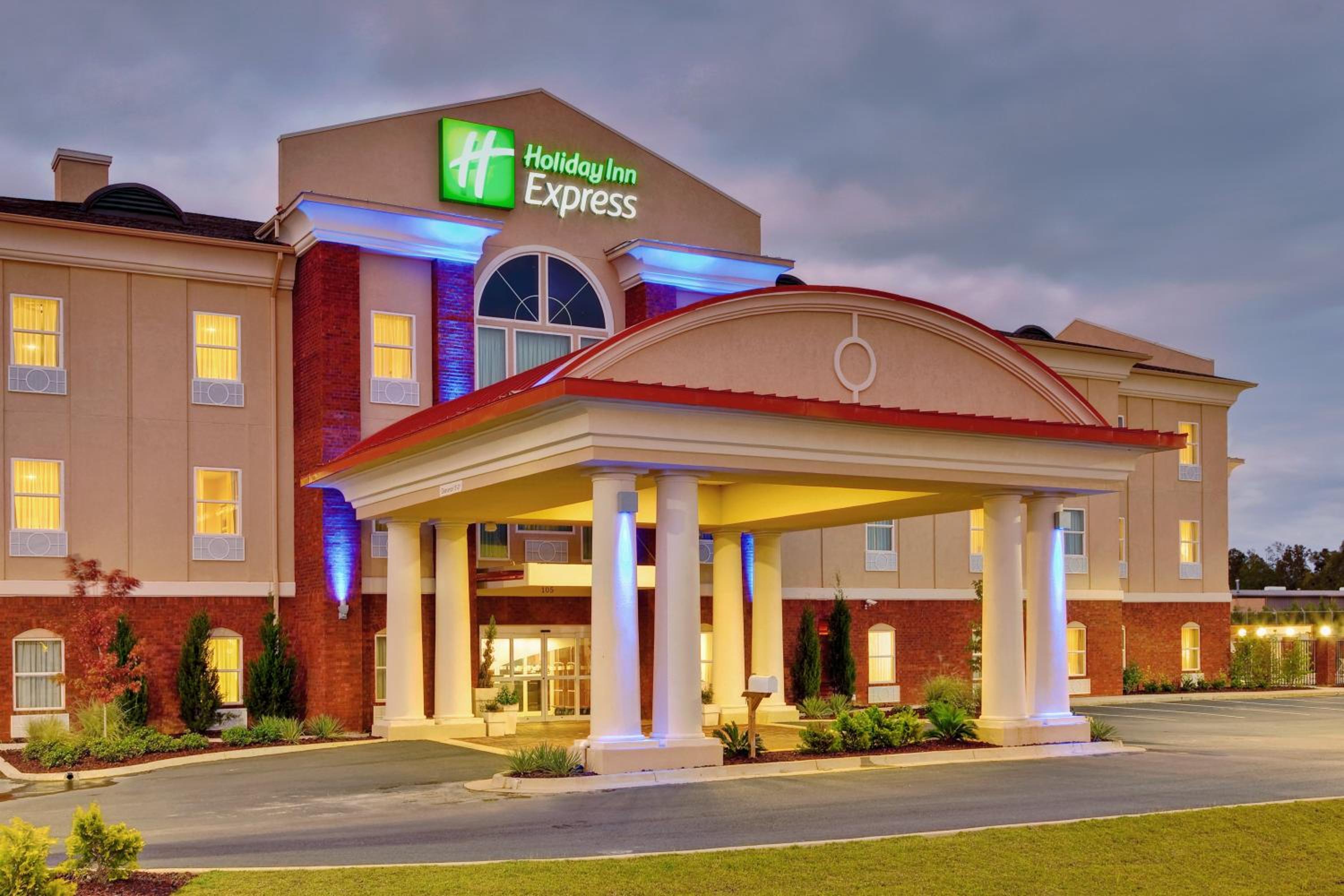 McComb Vacations - Holiday Inn Express McComb, an IHG Hotel - Property Image 24