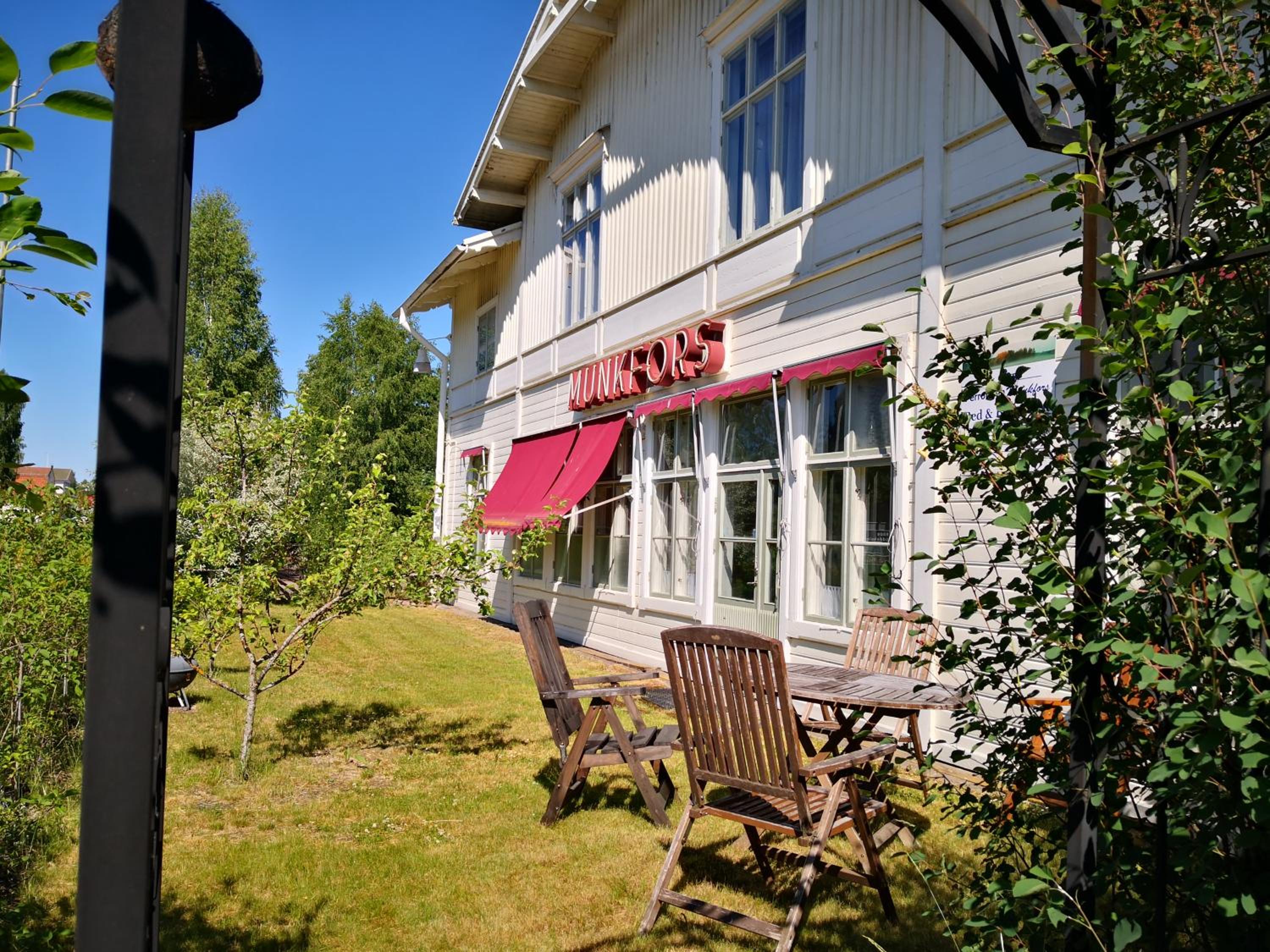 Photo 41