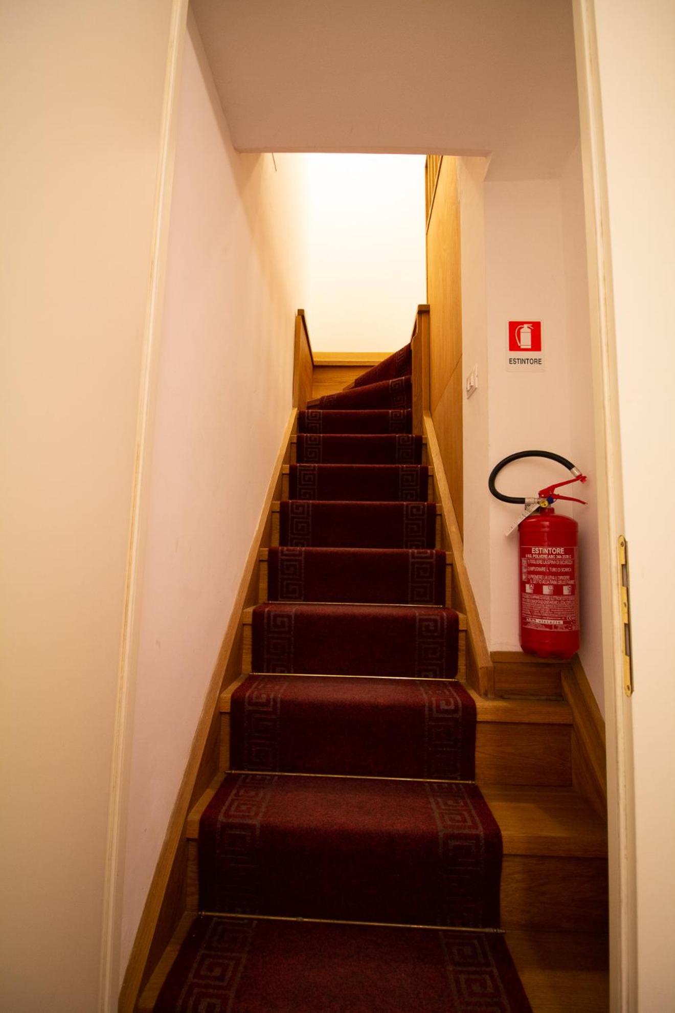 Veneziacentopercento Apartments & Rooms