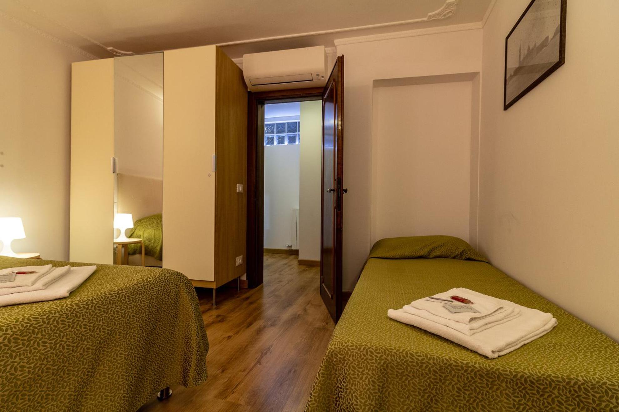 Veneziacentopercento Apartments & Rooms