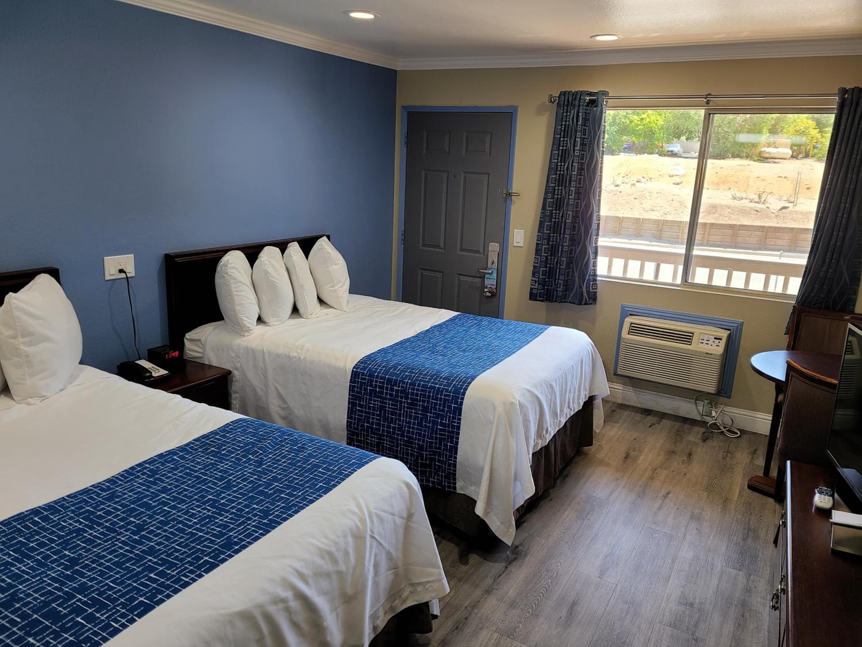 Travelodge by Wyndham Clearlake view 4