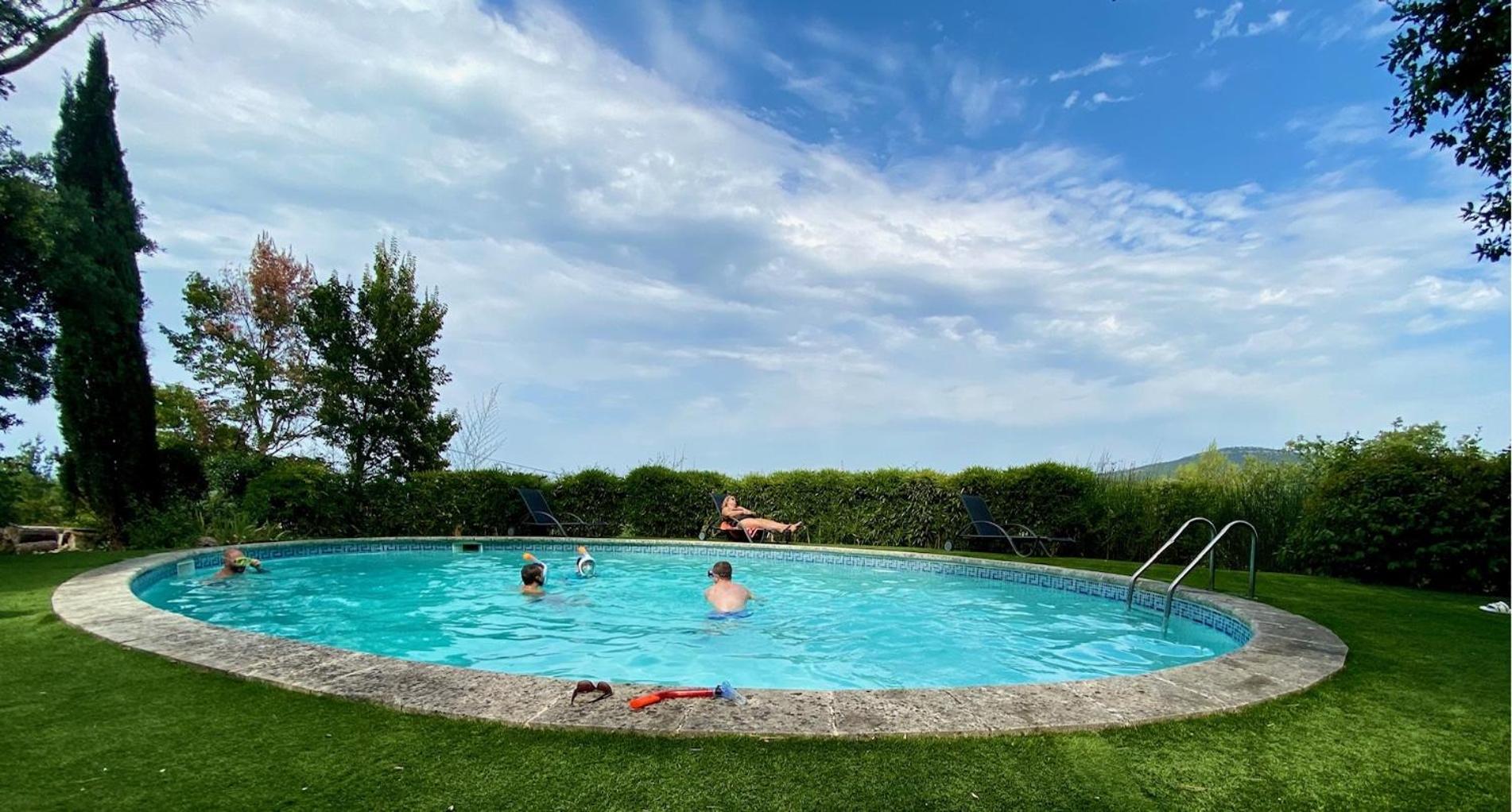 Le Moulin de Varrians view 2