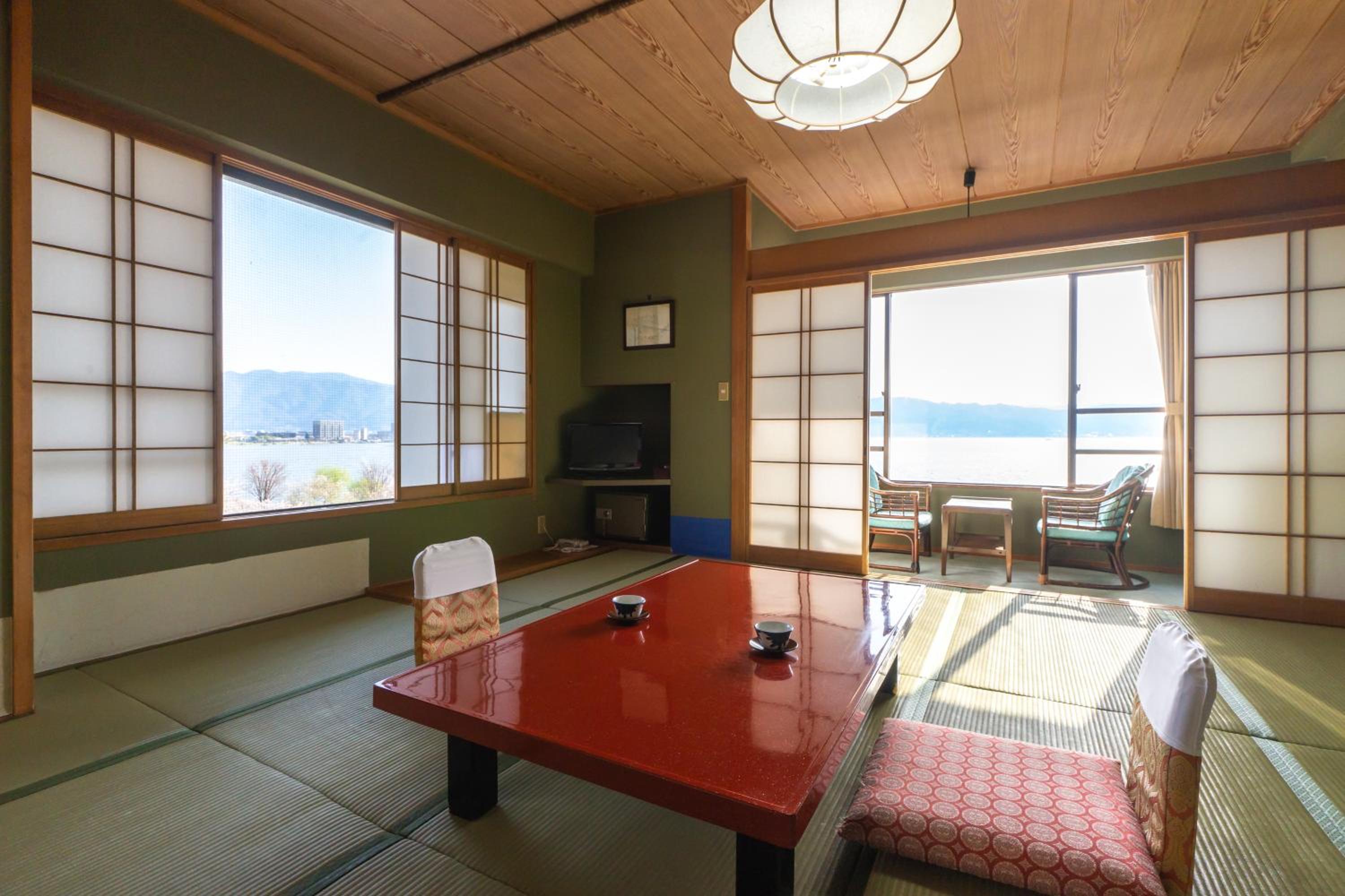 Suwakoen view 3