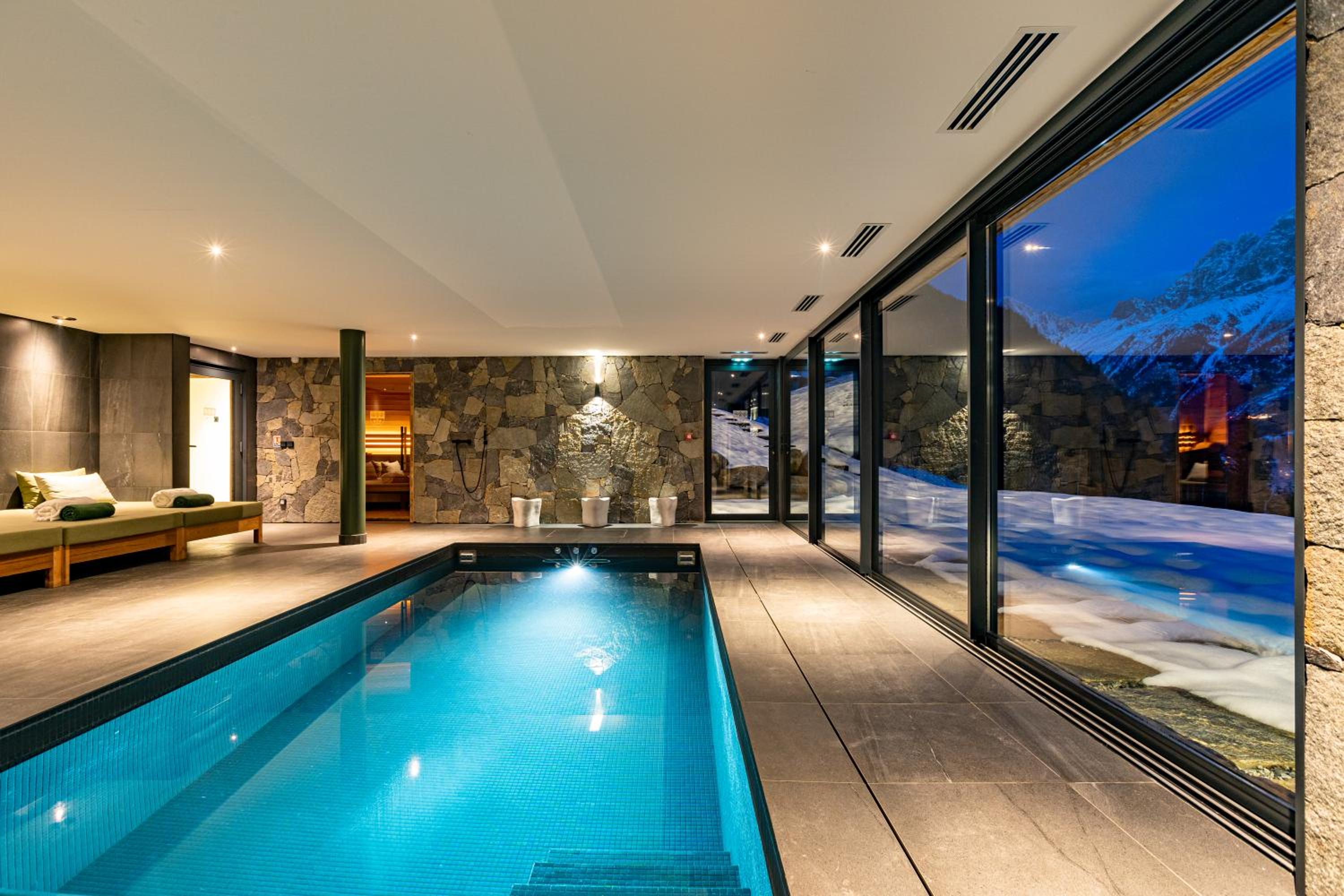 Les Houches Vacations - Le Chalet Mont Blanc - Property Image 1