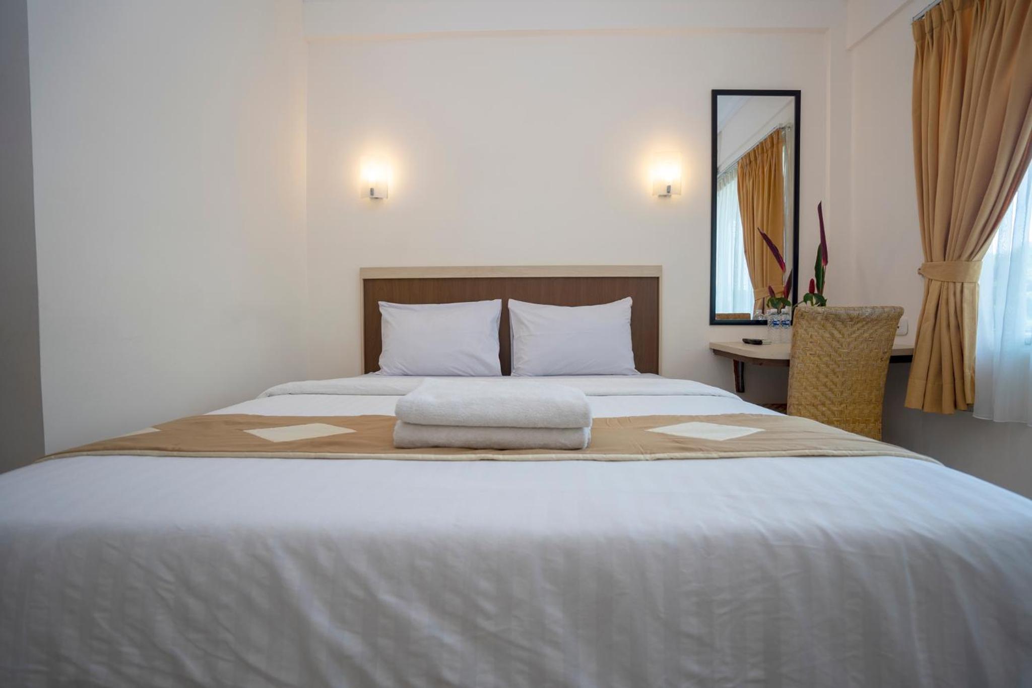 Dago's Hill Hotel, Бандунг - 23