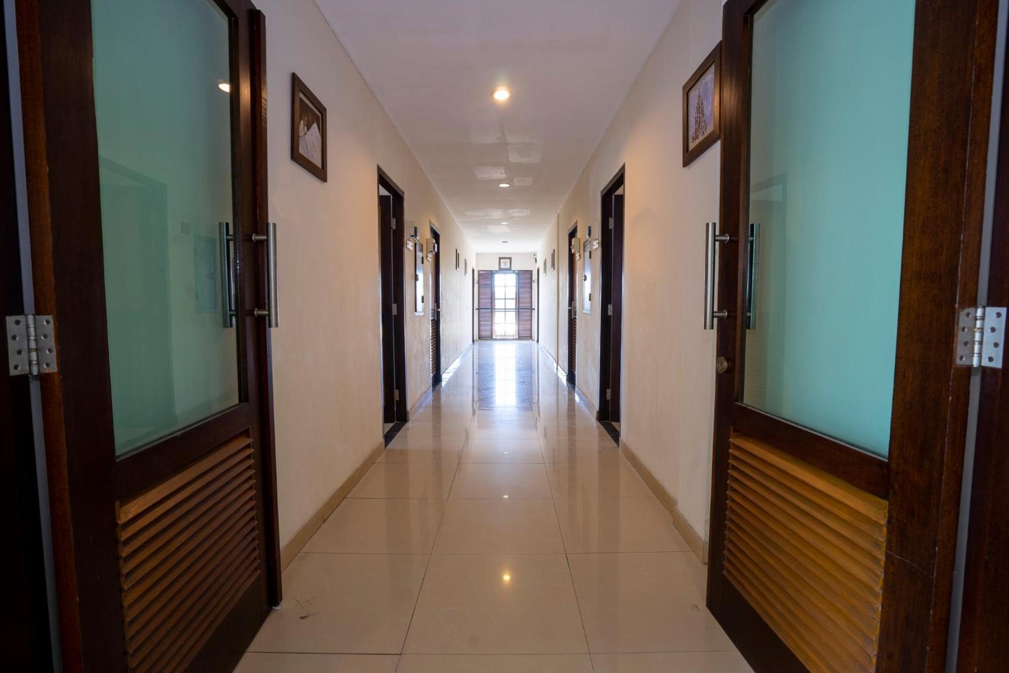 Dago's Hill Hotel, Бандунг - 22
