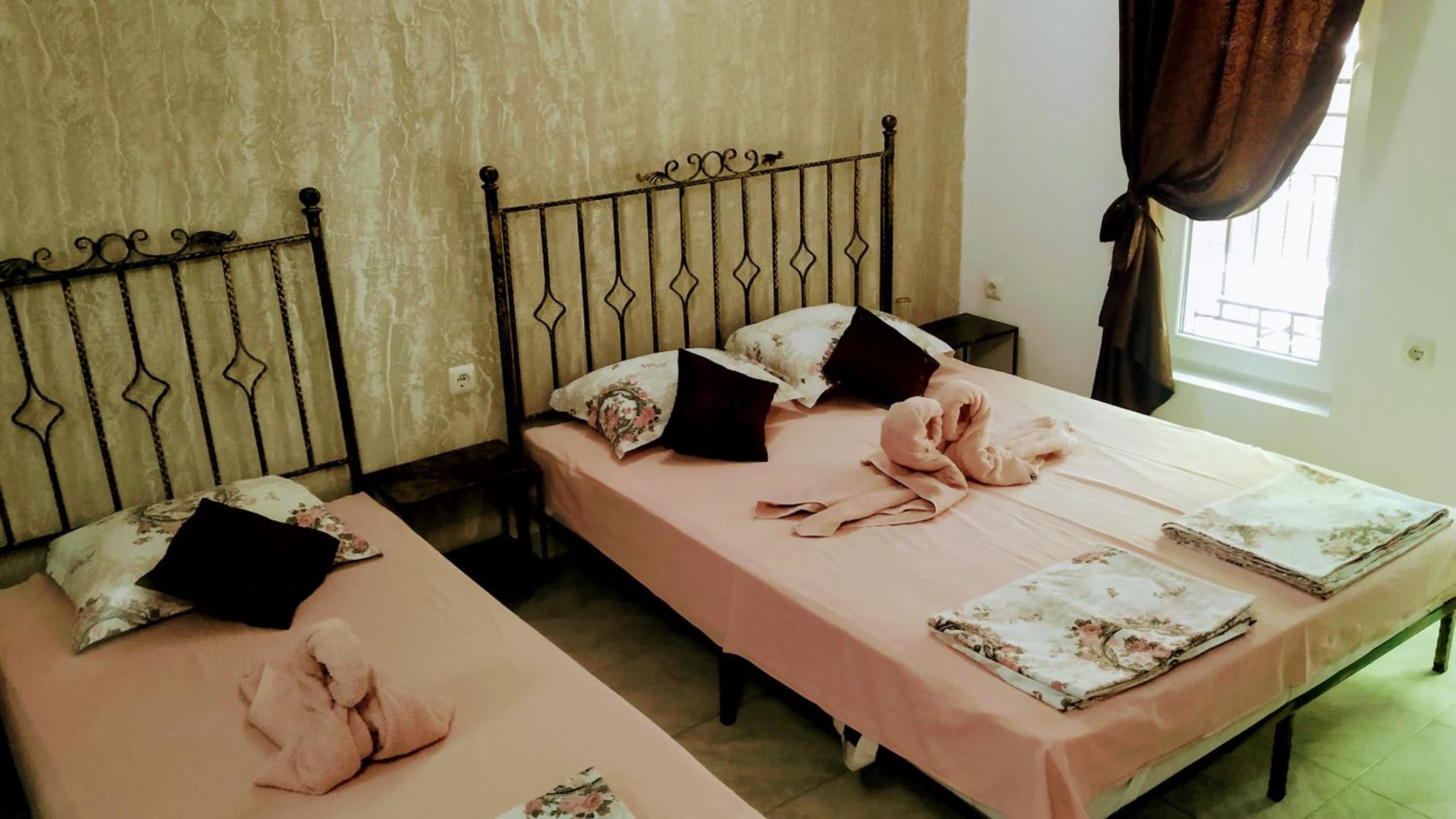 Dracena Guesthouse