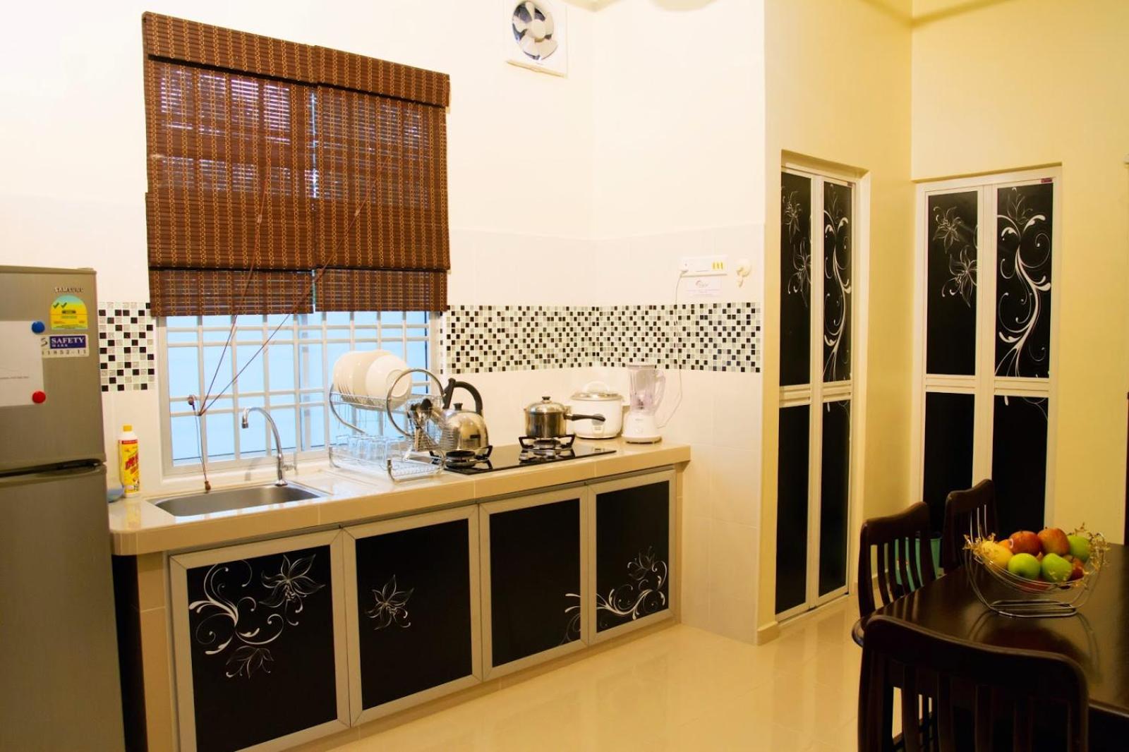 Homestay Hj Esmon Parit Raja UTHM