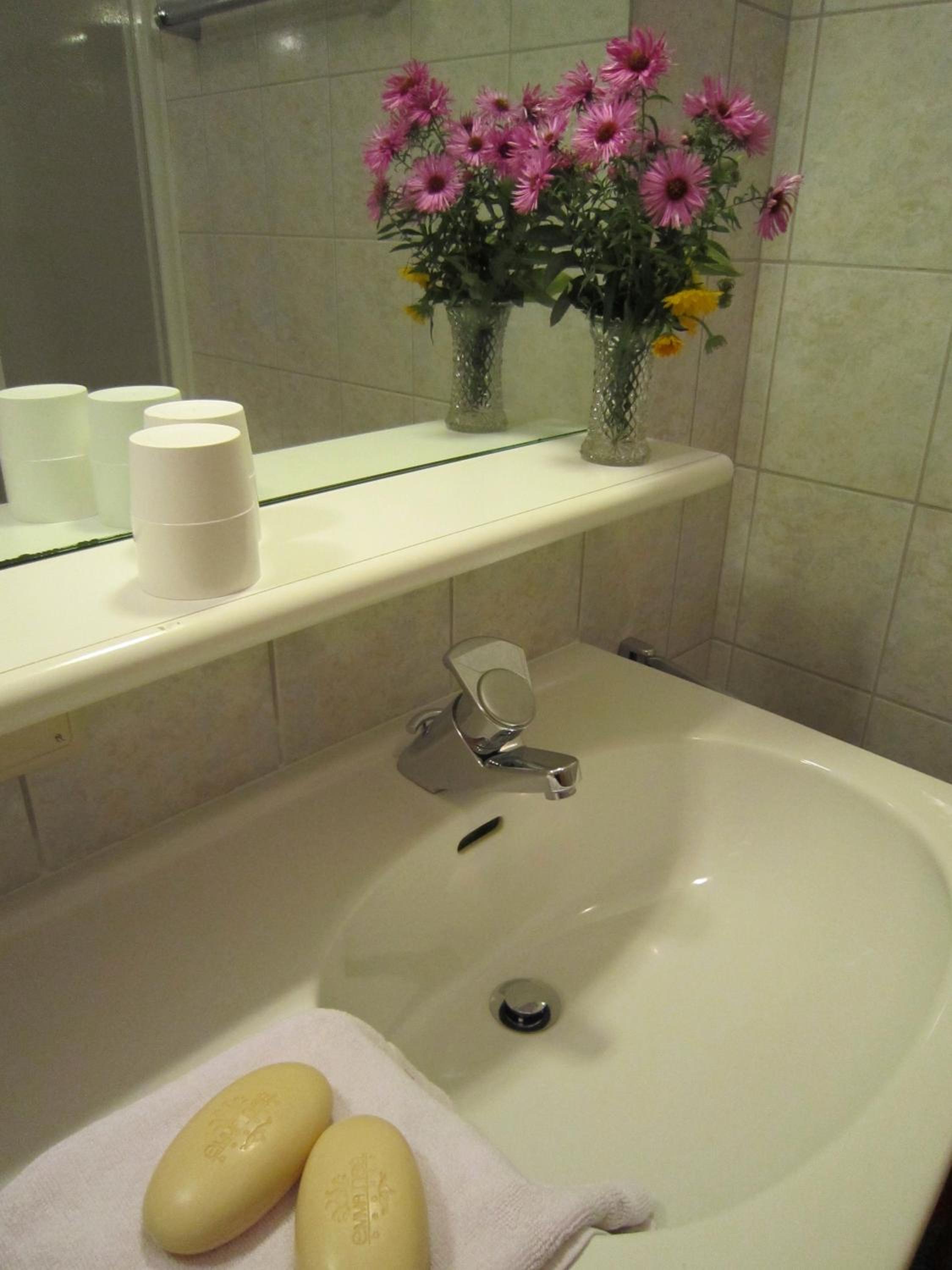 Photo 35