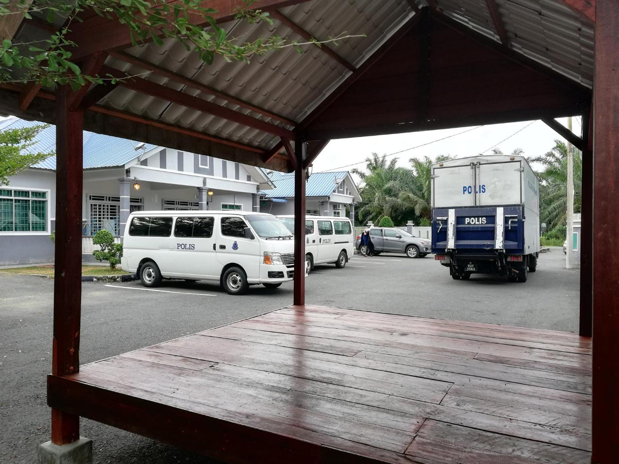 Homestay Hj Esmon Parit Raja UTHM photo 5