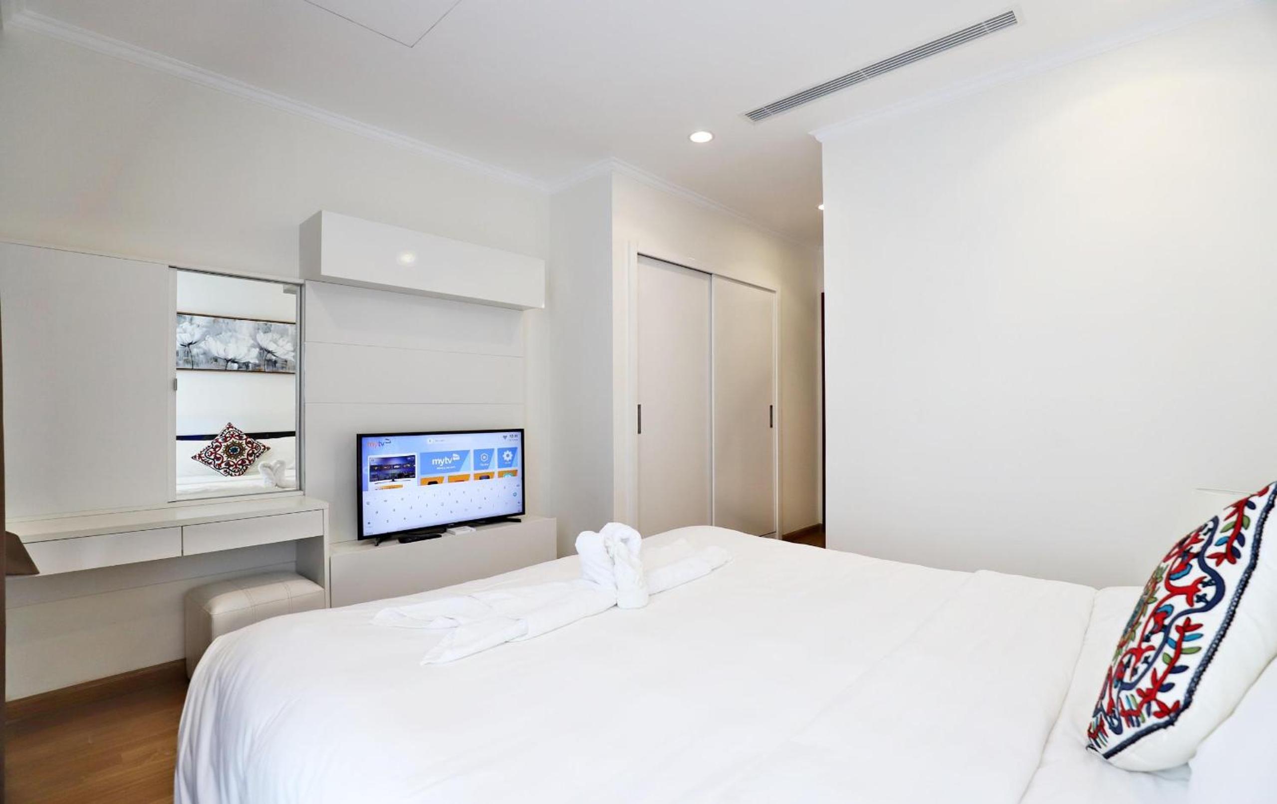 BOM HOMES- Vinhomes Times City- Service Apartment