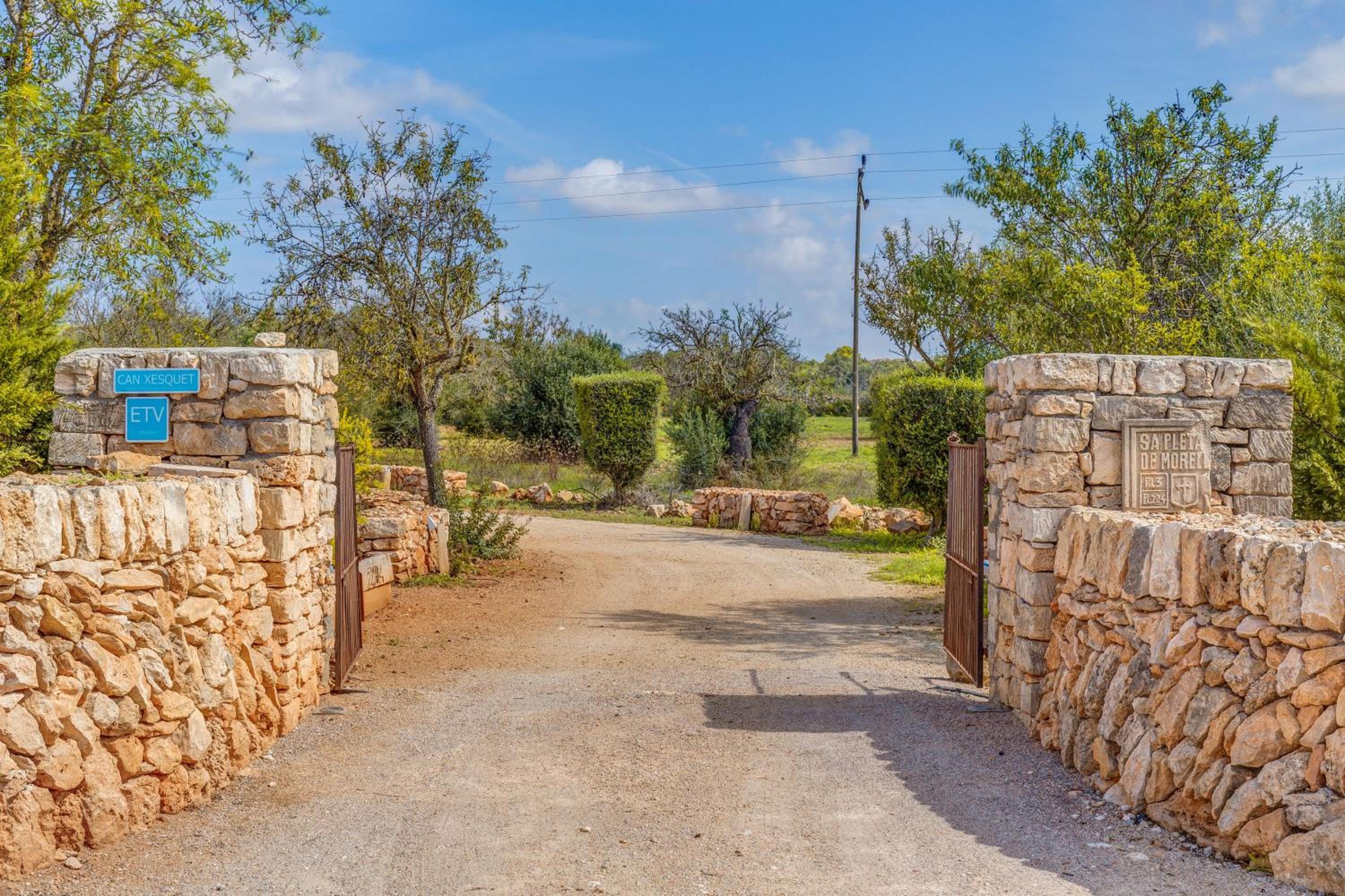 Villa Gemma view 4