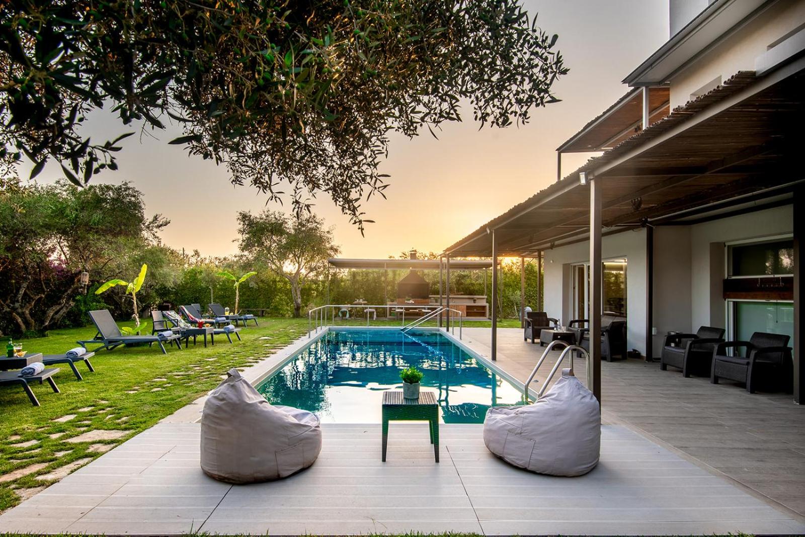Enervillas VIP Villas with pool bbq