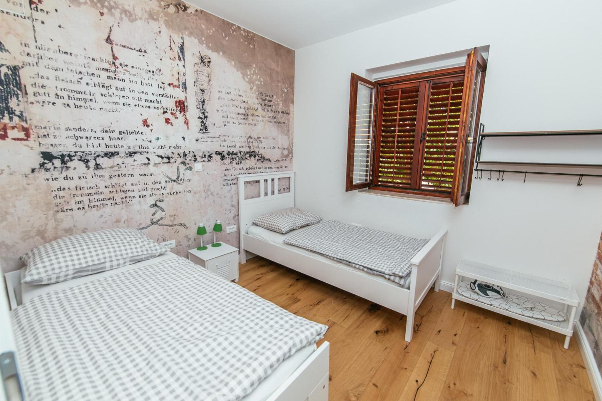 Dalomar Apartment view 5