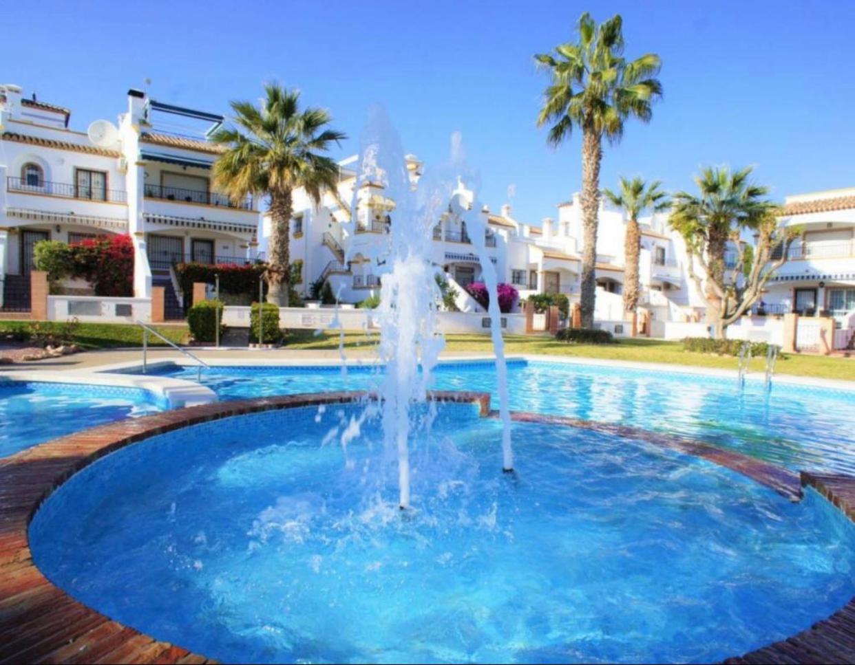 Bungalow Los Dolses view 5