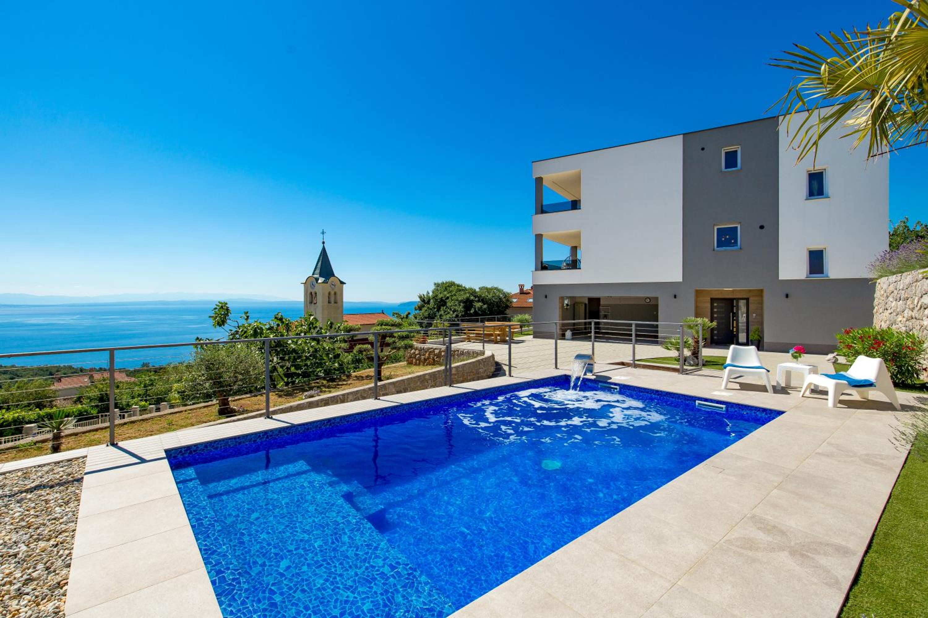 Villa Infinity view 2
